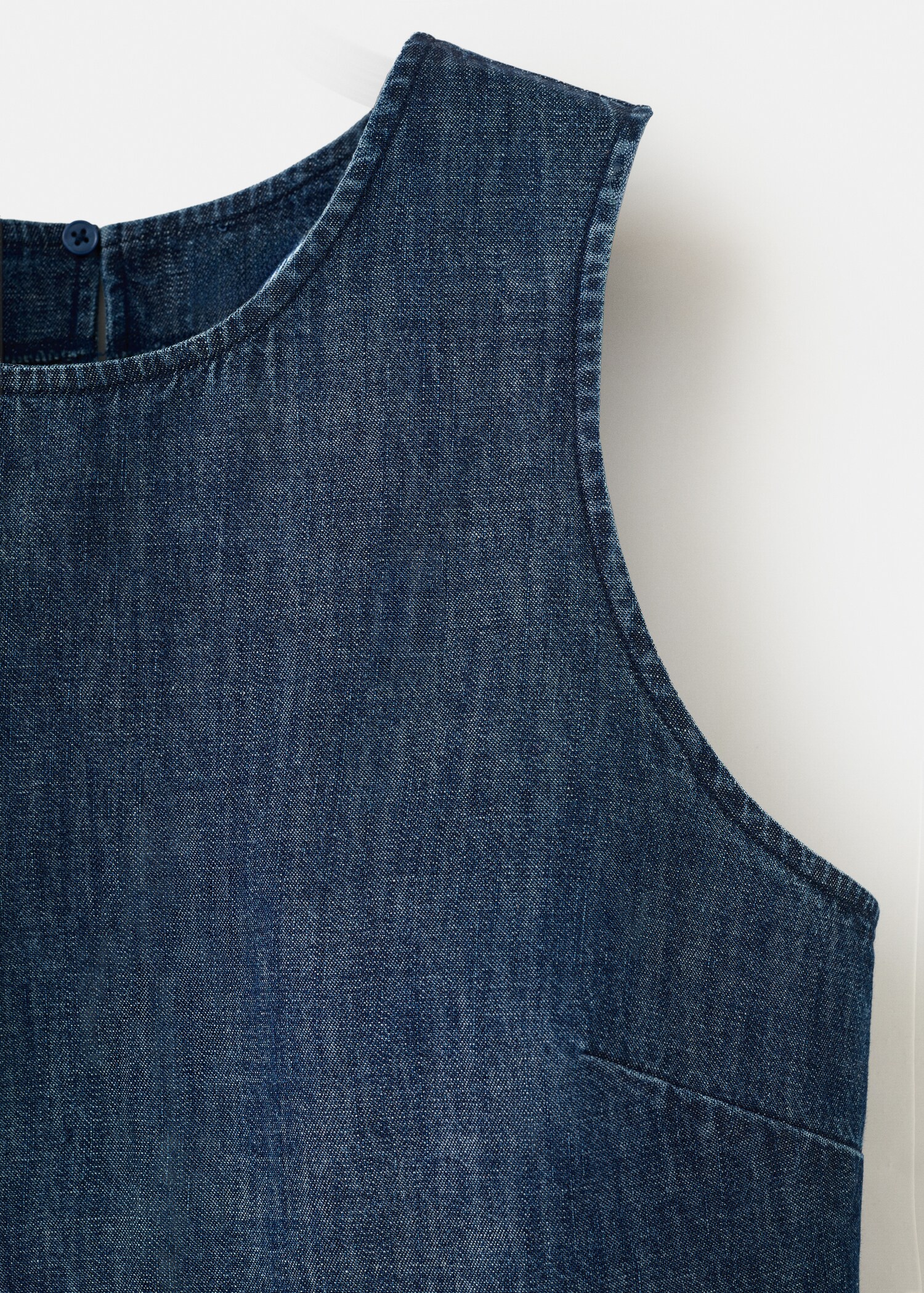 Denim top with seam detail - Details of the article 8