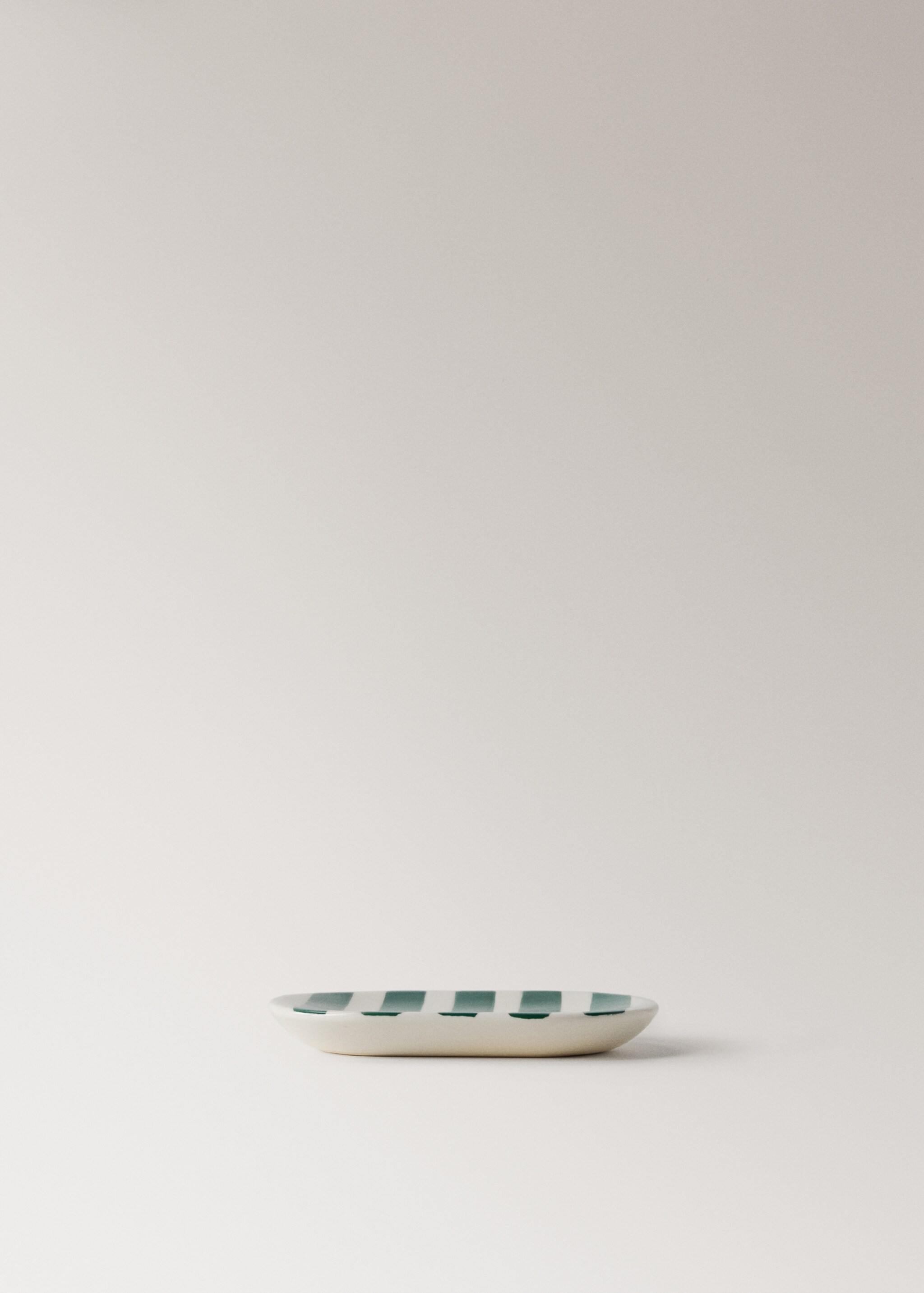 Painted striped ceramic soap dish - Article without model, Dark Green. Ref: 27093281-00.