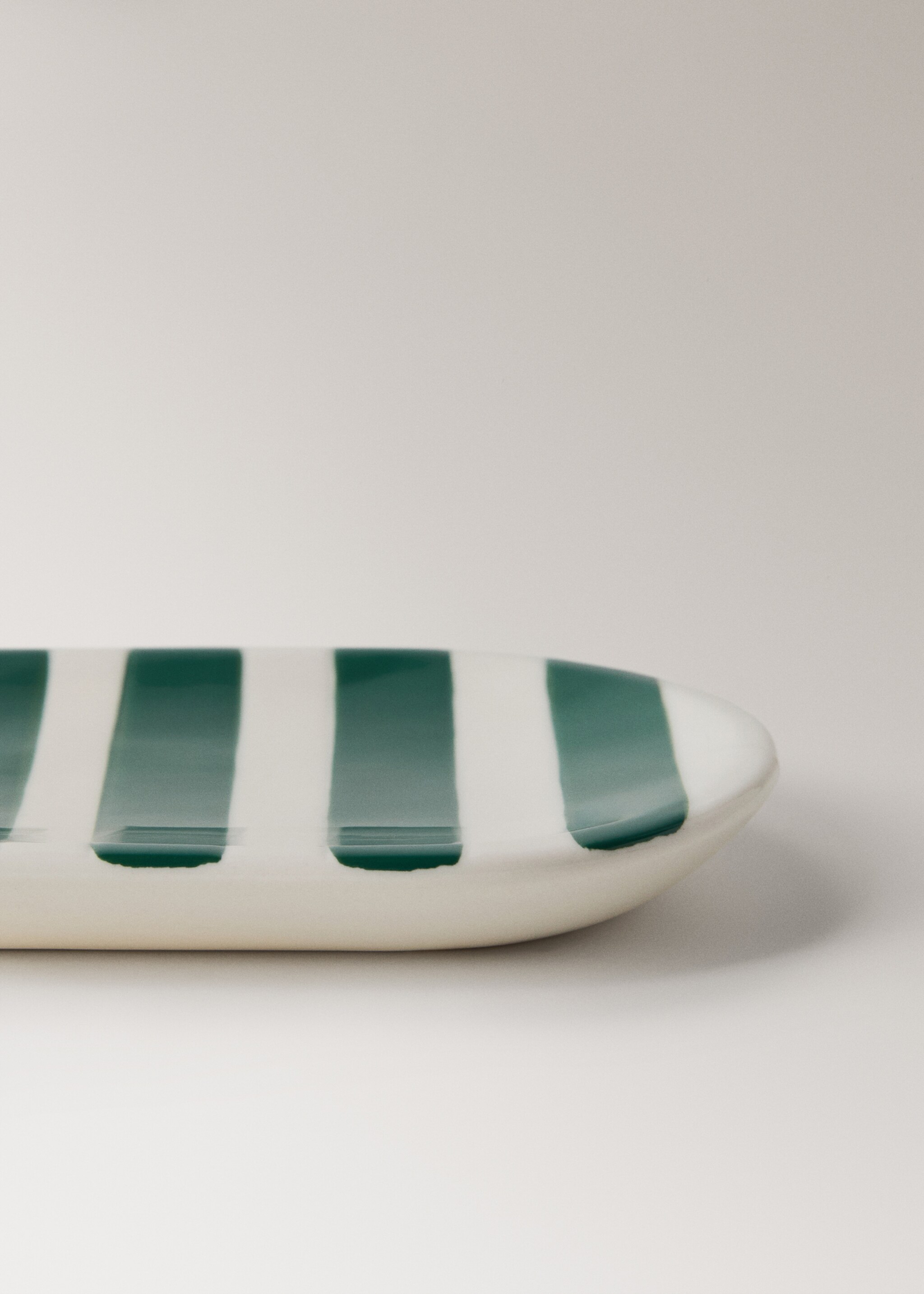 Painted striped ceramic soap dish - Details of the article 2, Dark Green. Ref: 27093281-00.