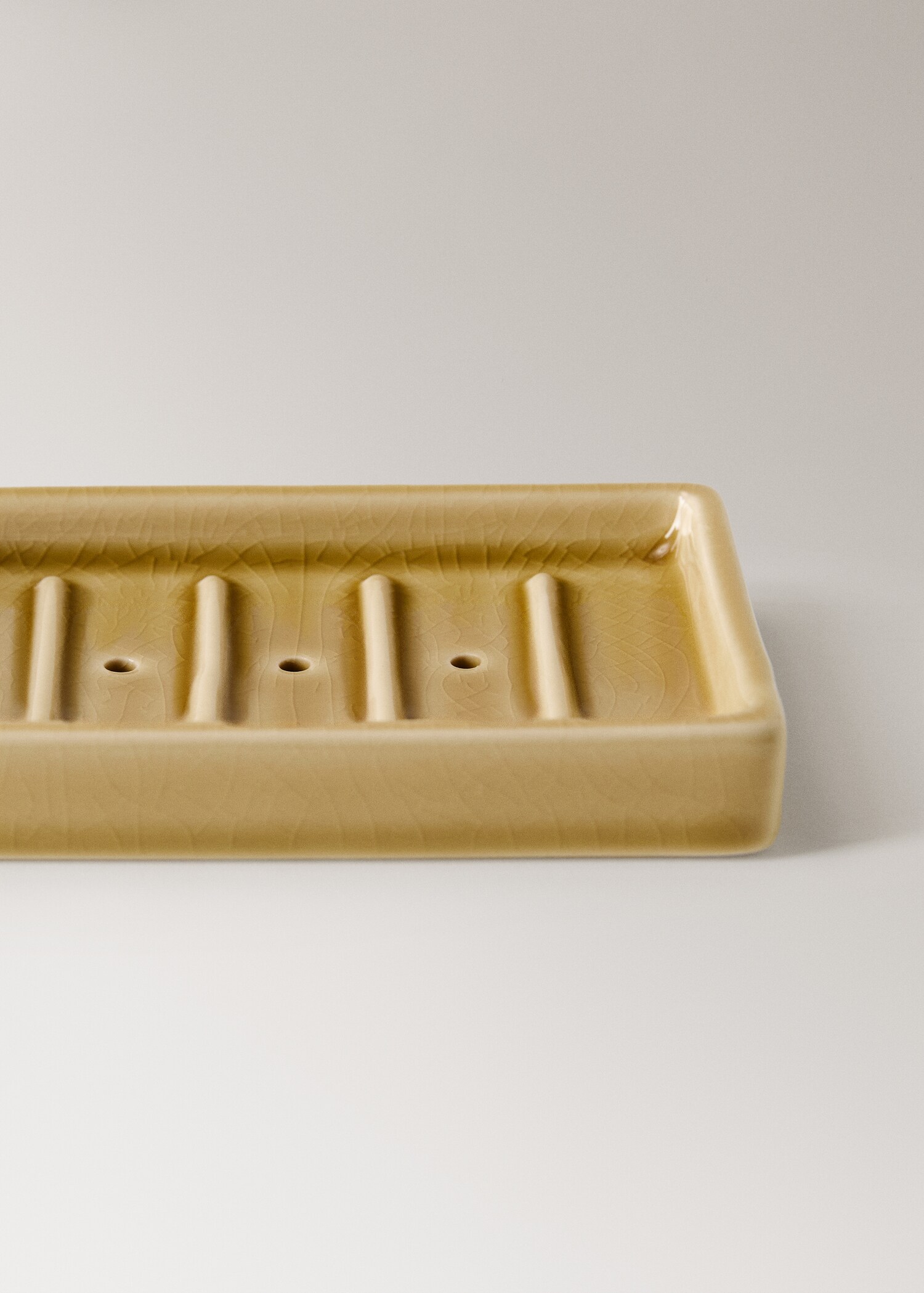 Crackled ceramic soap dish - Details of the article 1