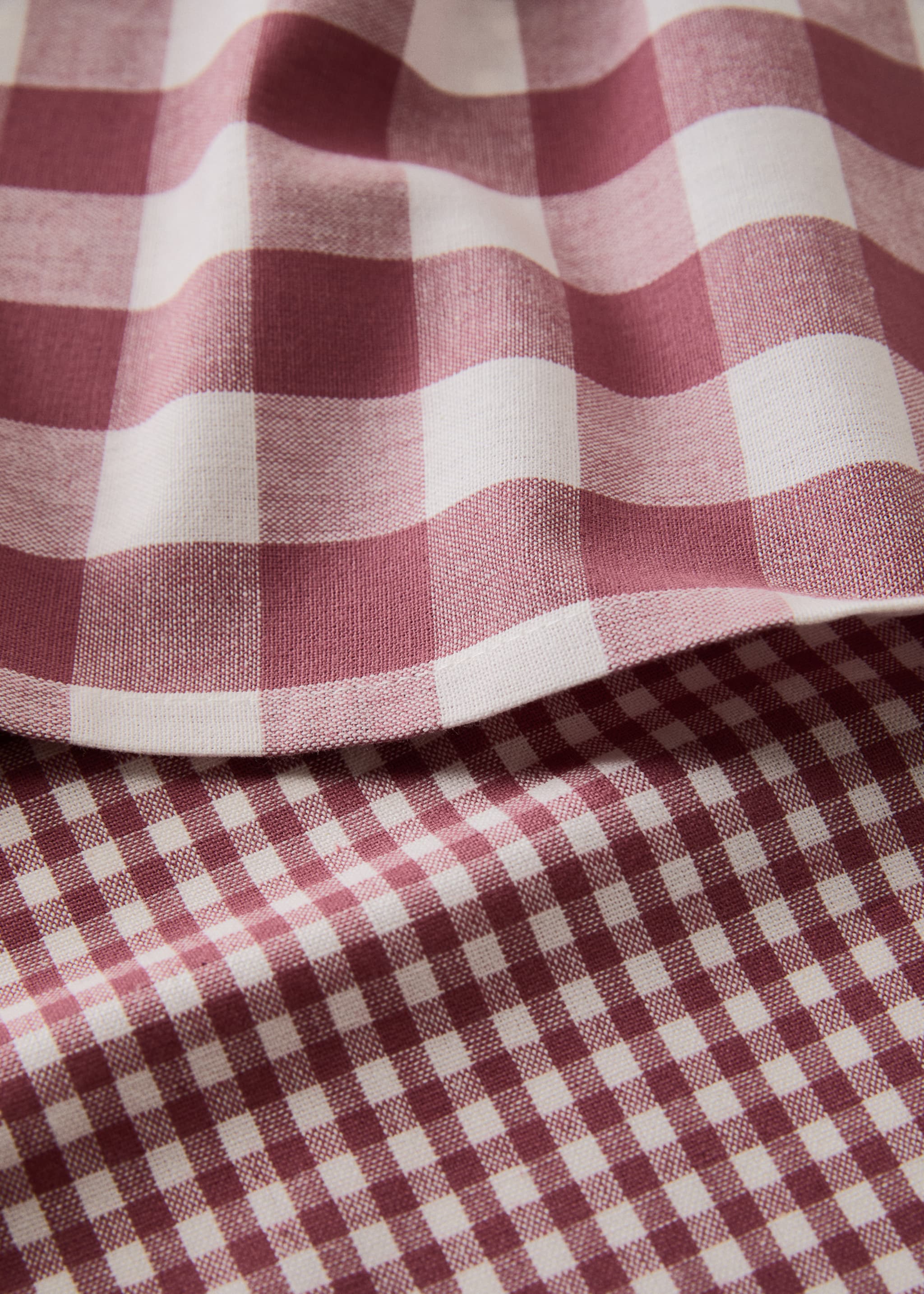 Checkered kitchen towels colour - Details of the article 1, Pink. Ref: 27093291-00.