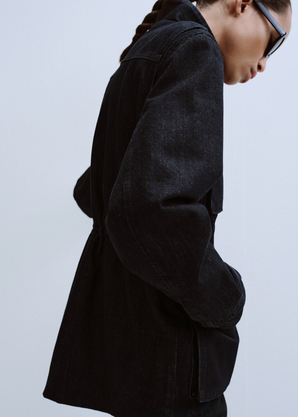 Mango Oversized denim barn jacket with pockets thumbnail