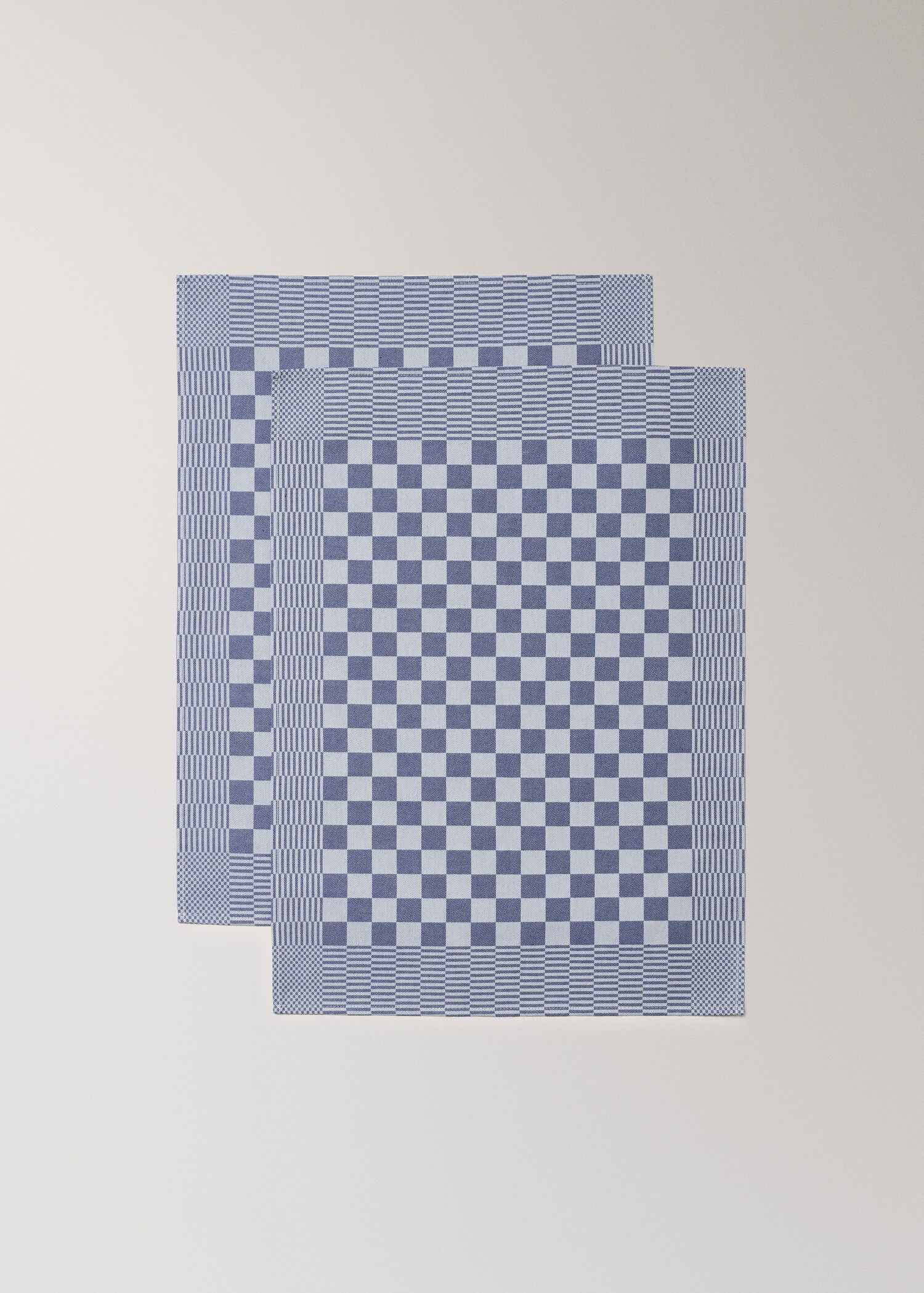 Cotton checkered kitchen towels - Details of the article 2