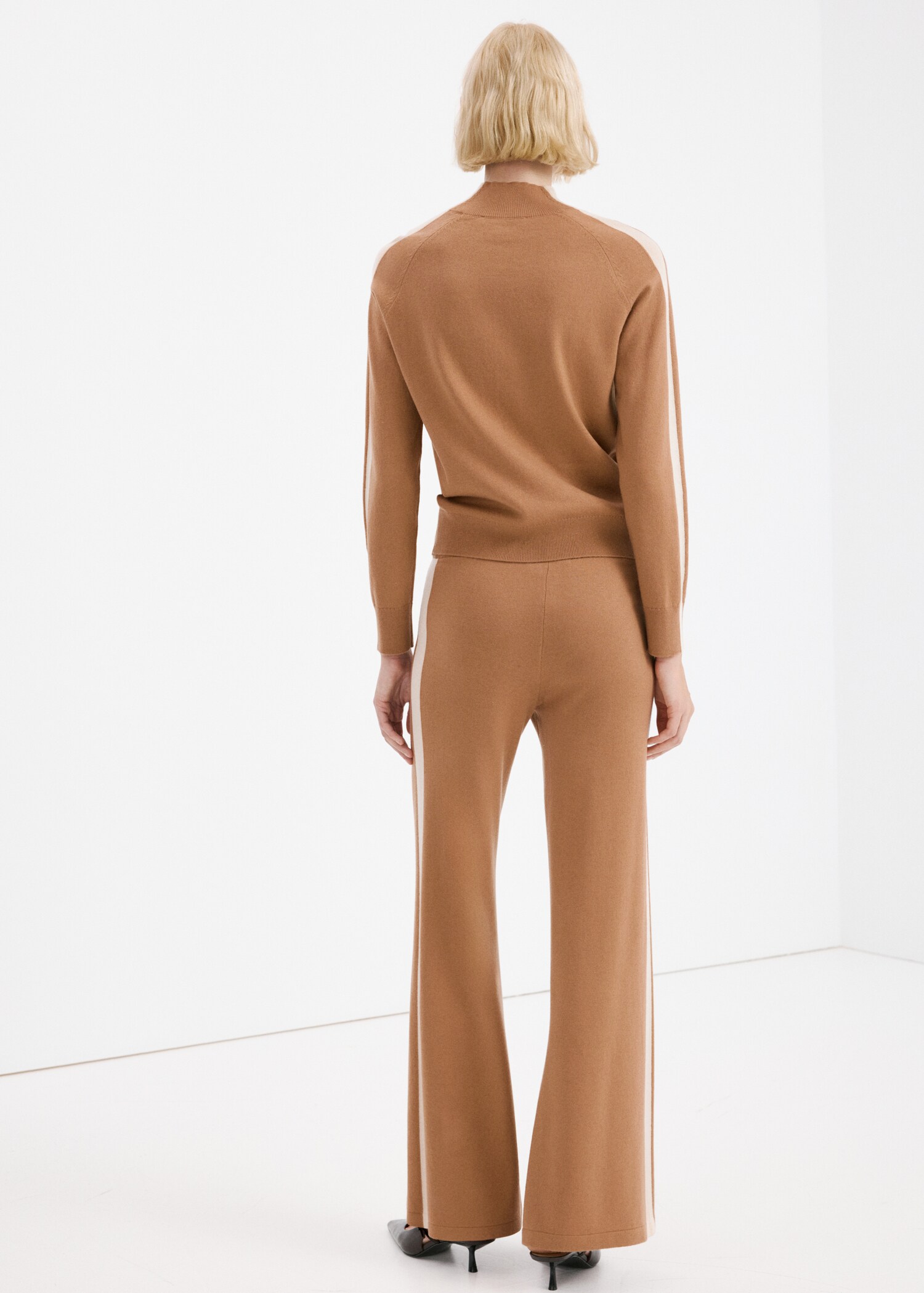 Pantalon maille rayure contrastante - Verso de l’article