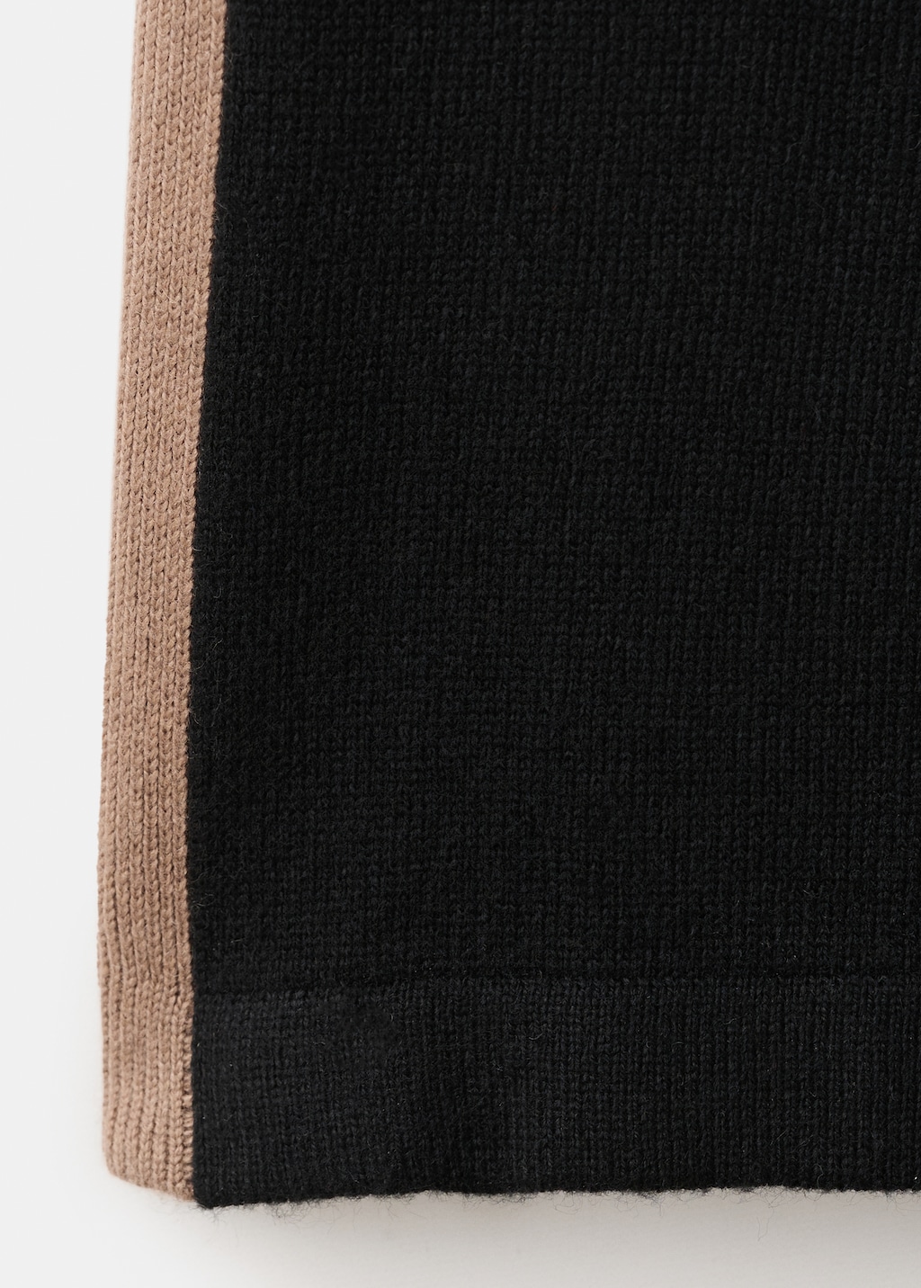 Contrast stripe knit trousers - image 4