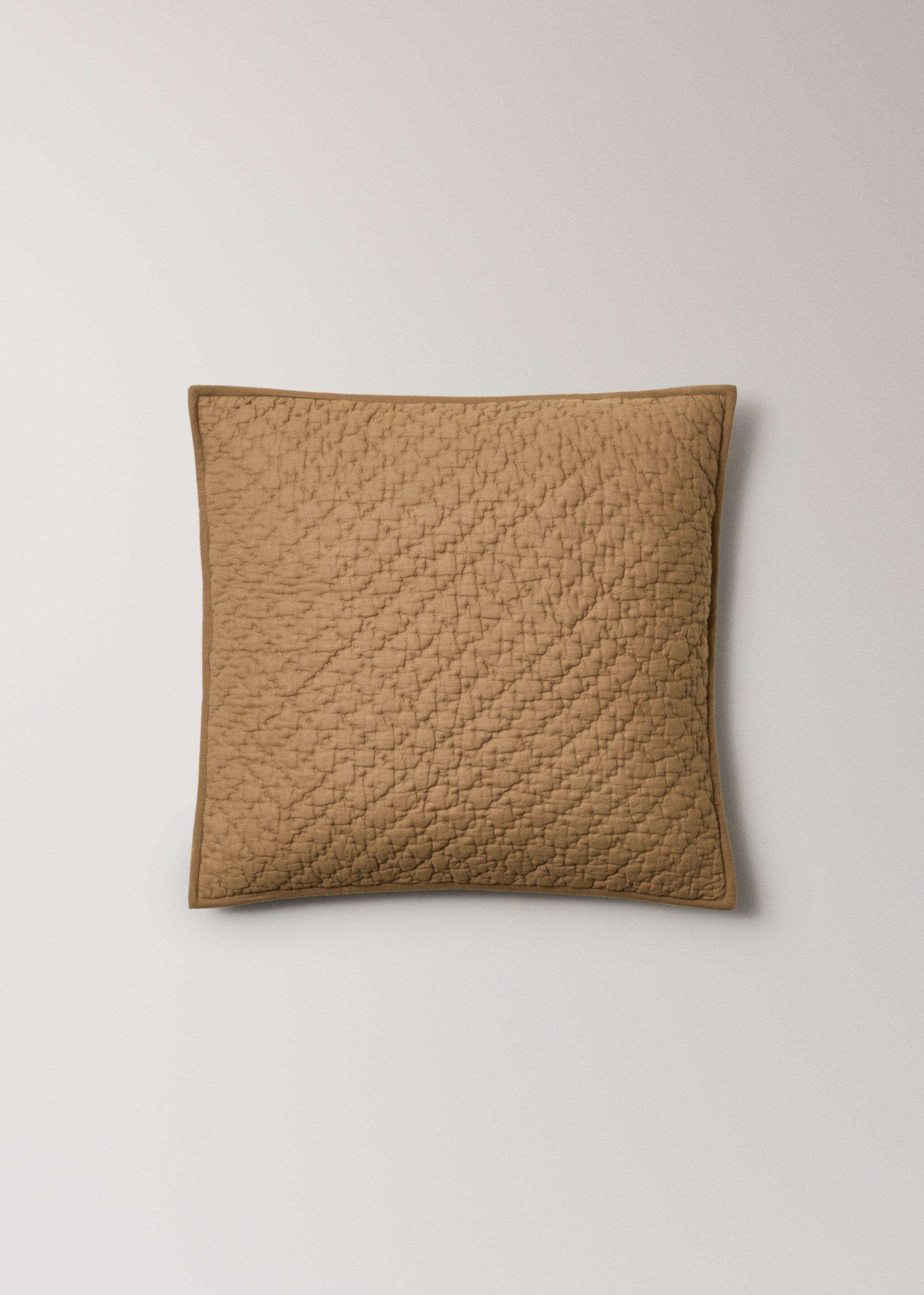 Cotton bed cushion cover with hand-stitched seams 50x50 cm - Article without model, Ochre. Ref: 27093297-00.