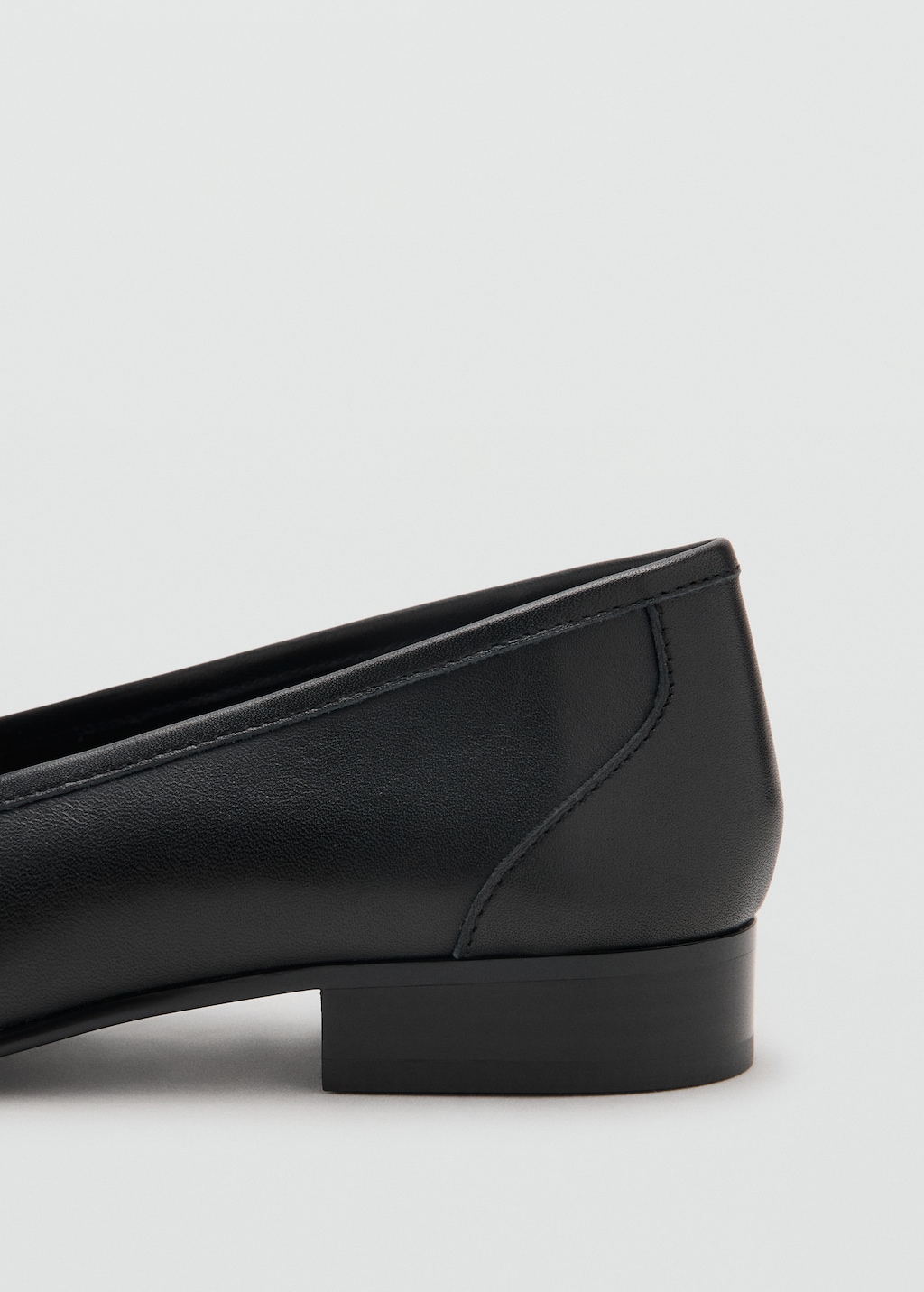 Buckle leather moccasins - image 3