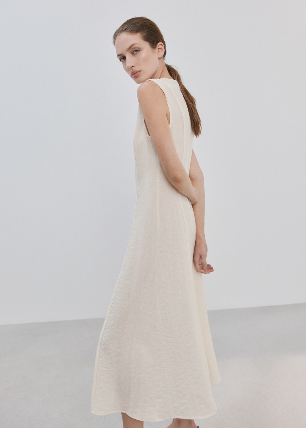 A-line dress with godets - image 3