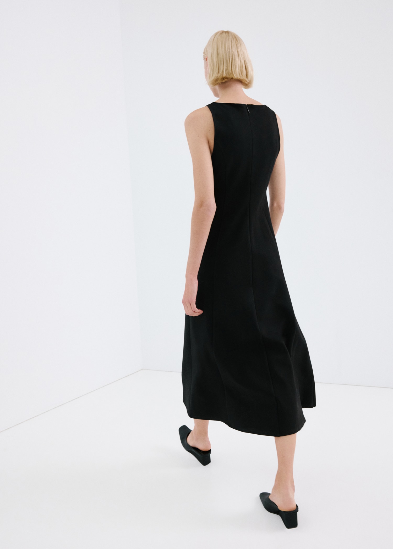 Robe évasé à godets - Verso de l’article