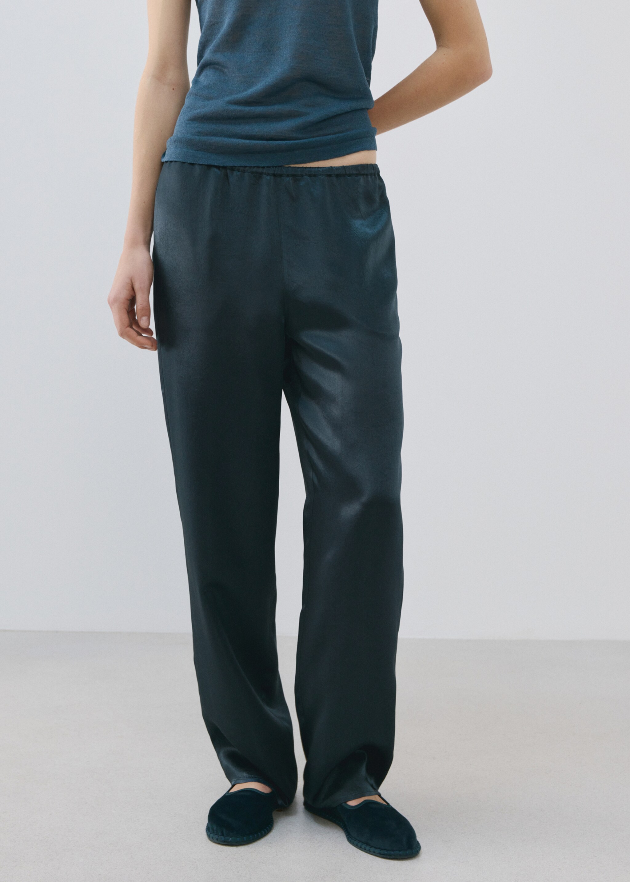 Satin trousers with elastic waist - Medium plane, Blue. Ref: 27093312-00.