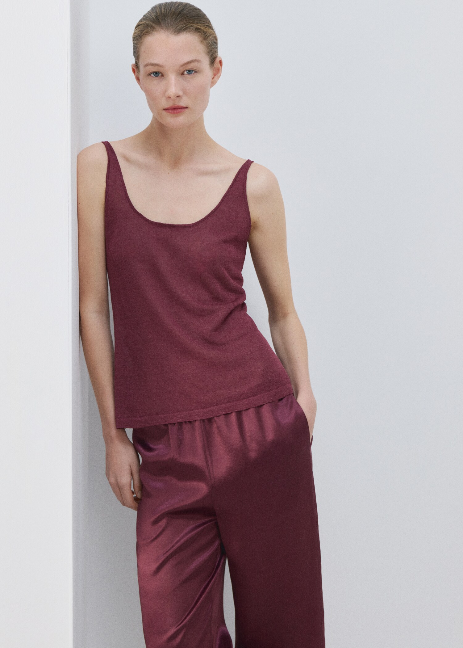 Атласные брюки с эластичным поясом - Деталь изделия 1