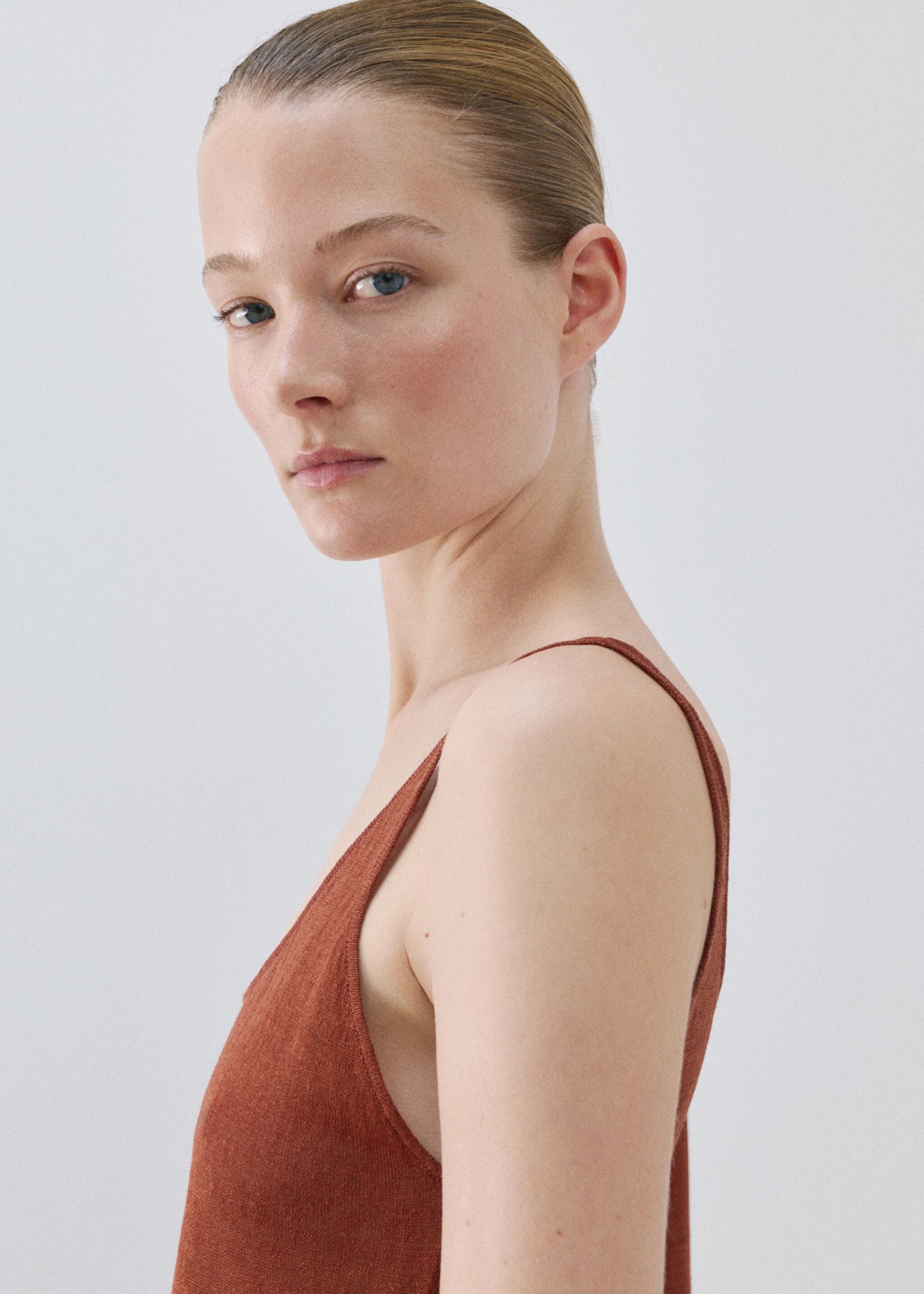 Linen knit top - Details of the article 1, Orange. Ref: 27093313-00.