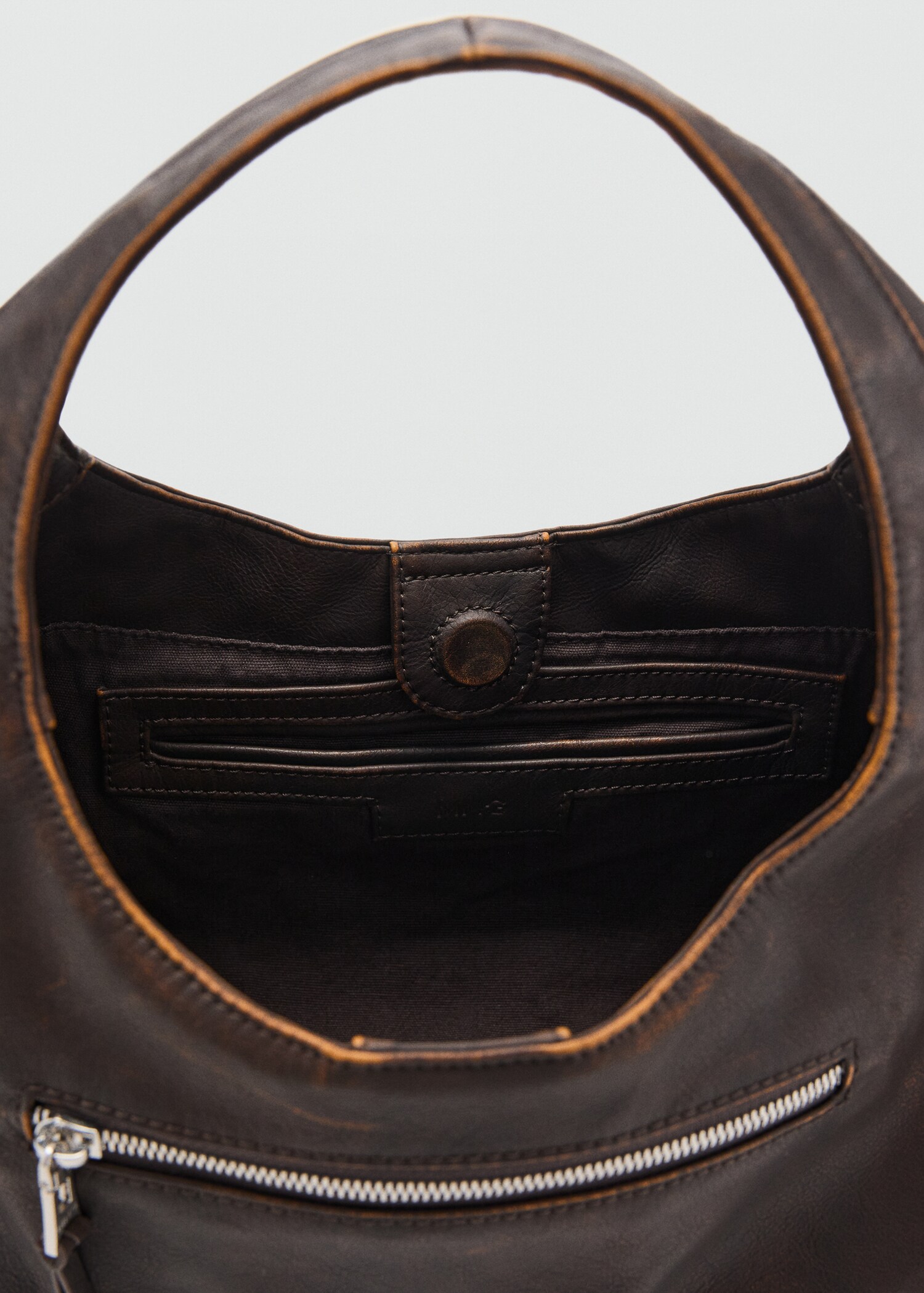 Shoulder bag with pockets - Details of the article 2