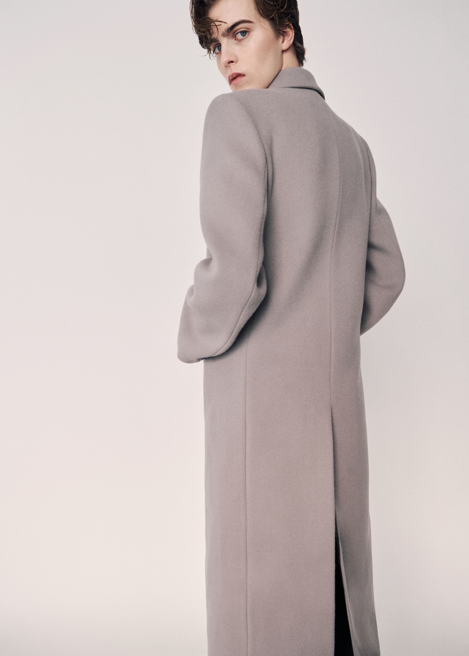 Abrigo lana doble botonadura - Detalle del artículo 1