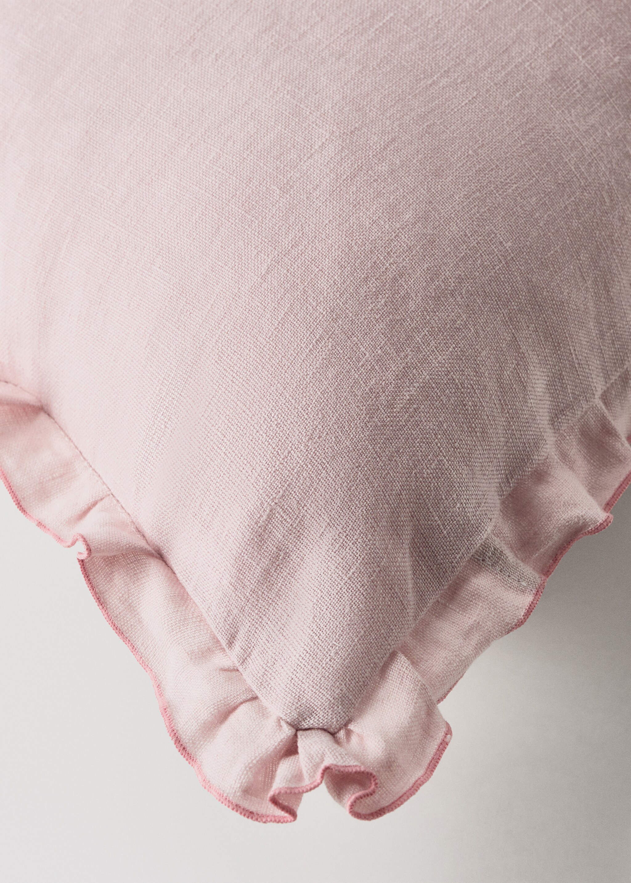 Housse de coussin 100 % lin volant 45 X 45 cm - Détail de l'article 1, Rose. Ref: 27093331-00.