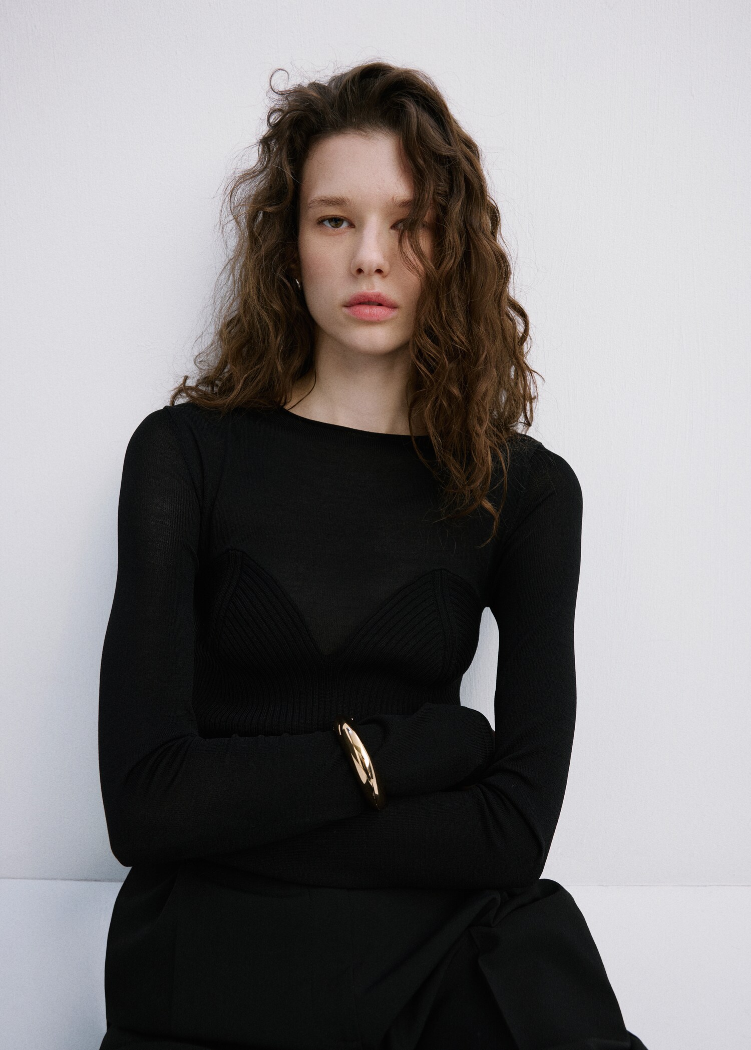 Jumpsuit-style coordinated outfit - Details of the article 2