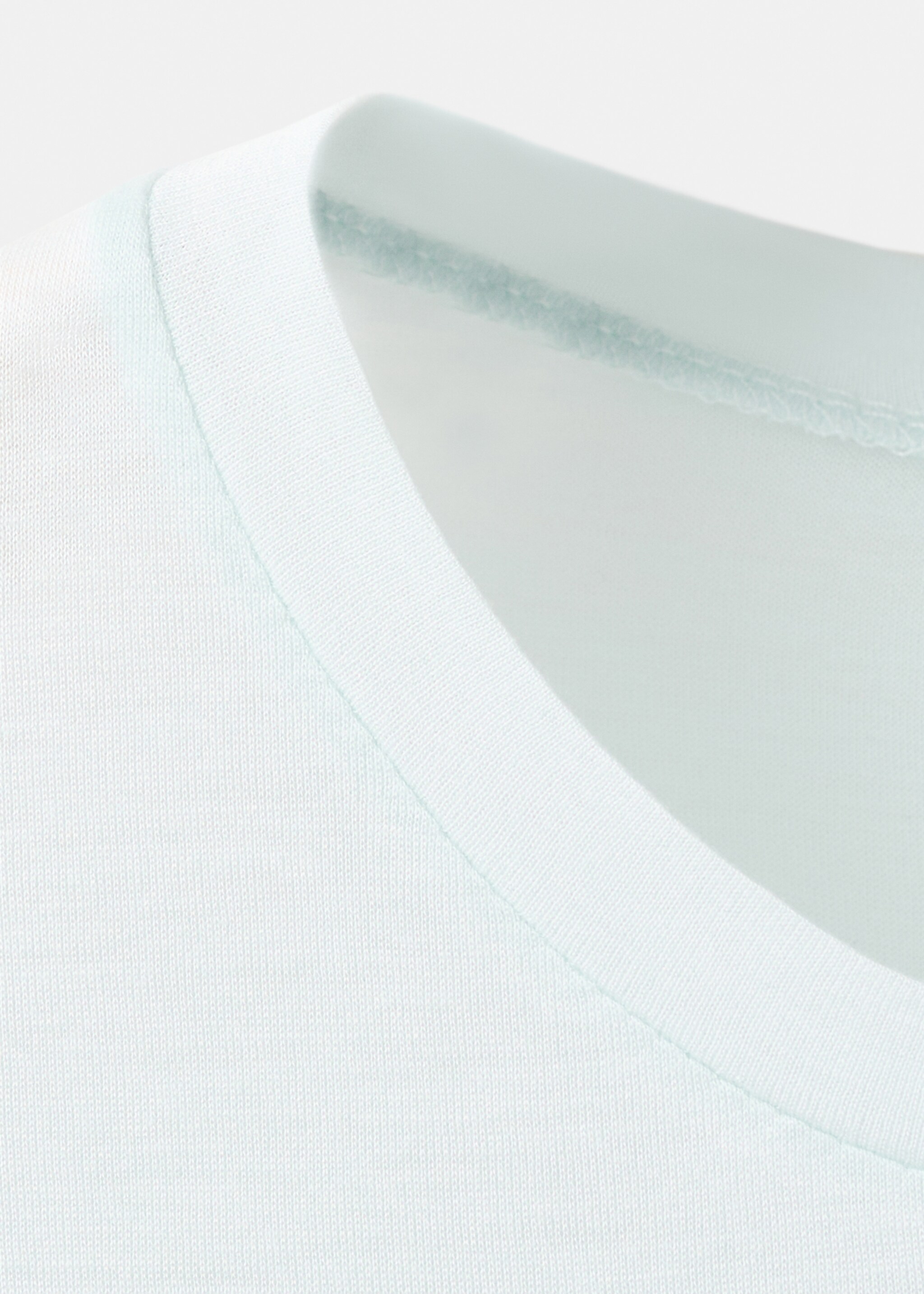 Micromodal short-sleeve T-shirt - Details of the article 8, Blue. Ref: 27093338-00.