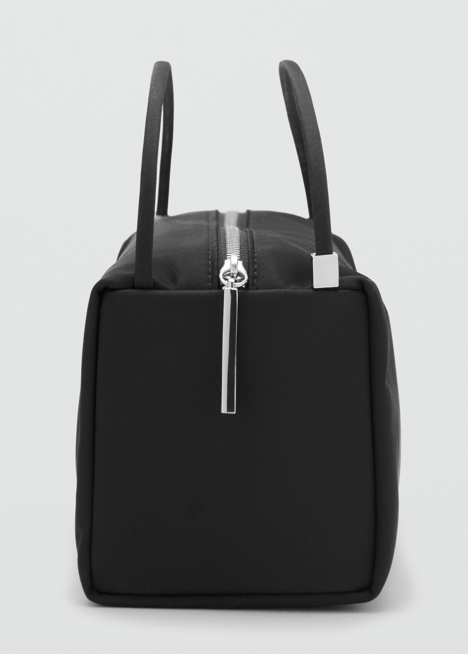 Small nylon shoulder handbag - Details of the article 1
