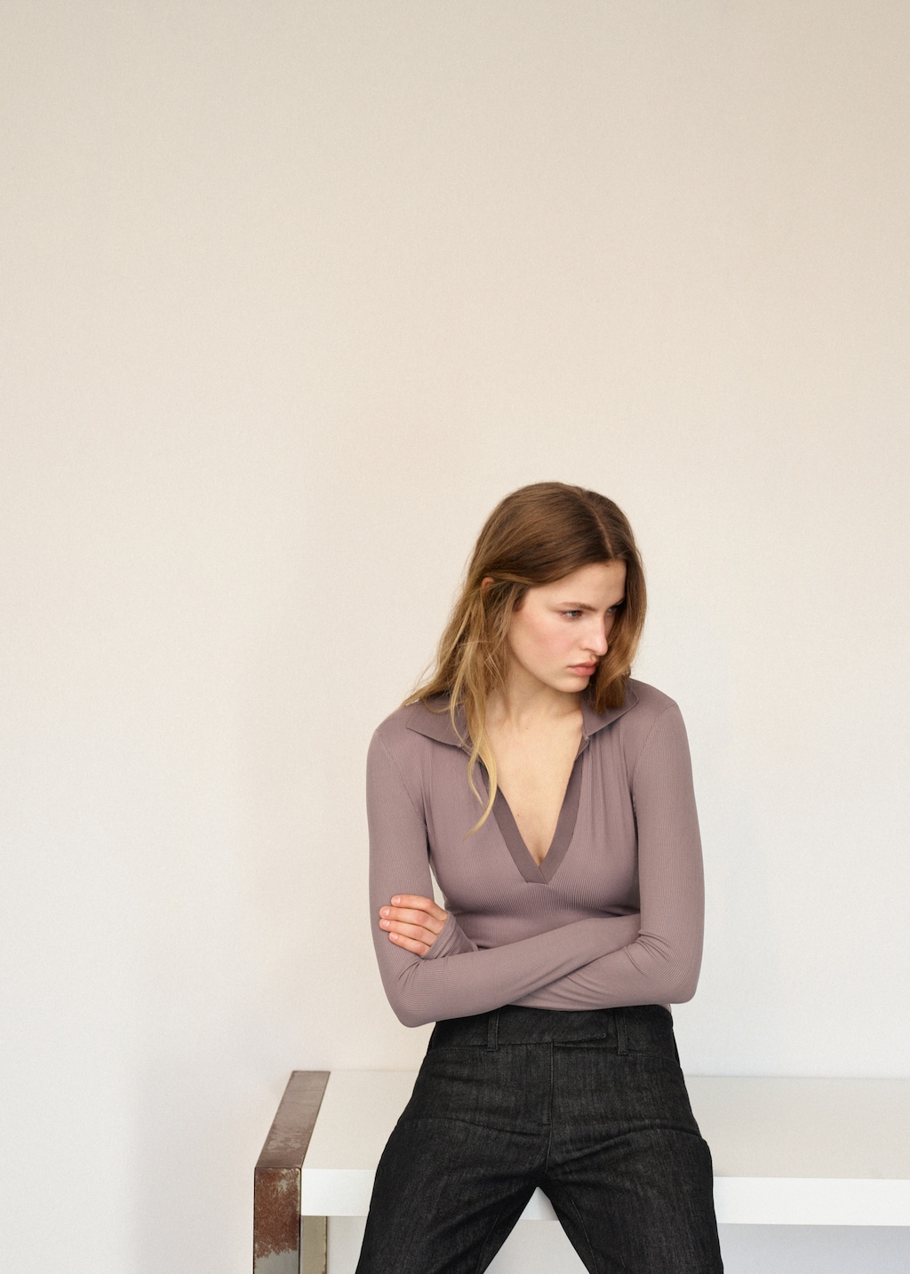 V-neck bodysuit - image 3
