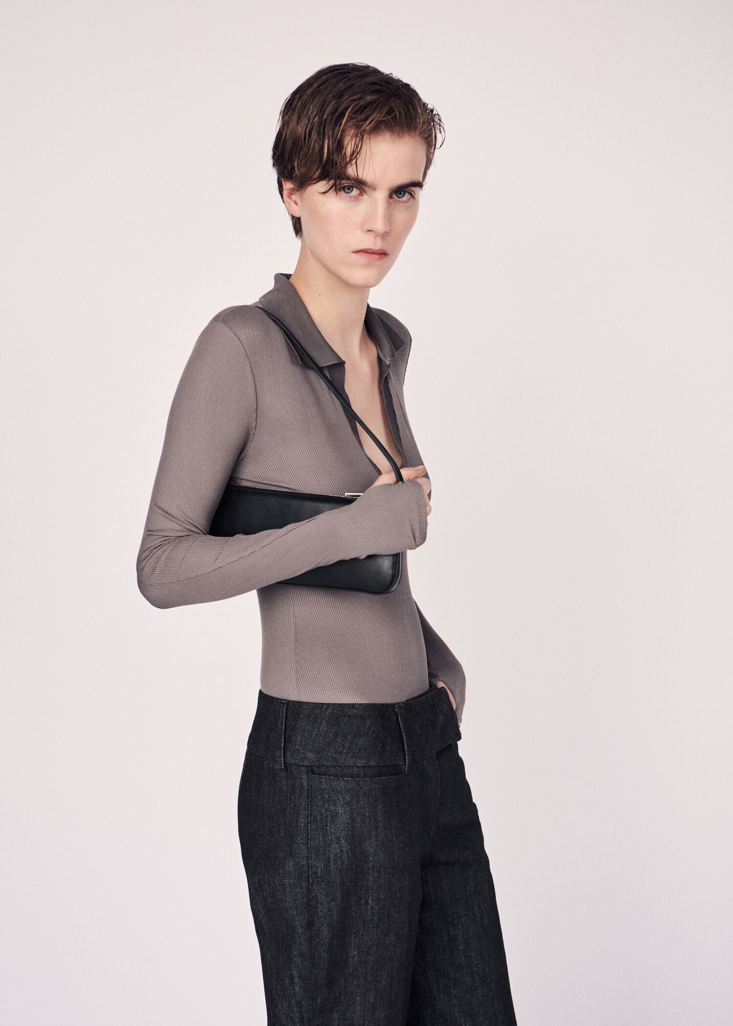 Body cuello pico - Detalle del artículo 1