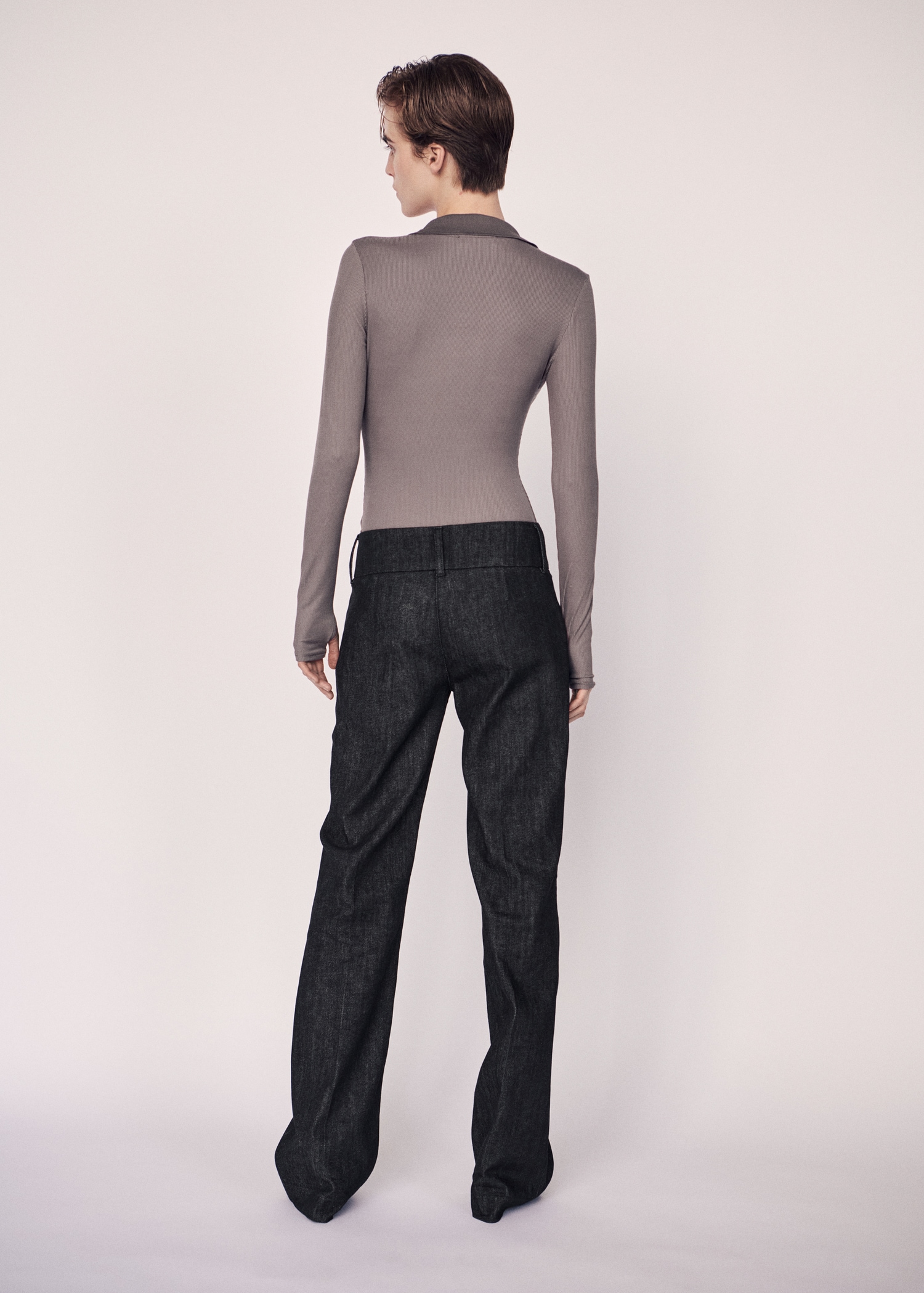 Body cuello pico - Reverso del artículo