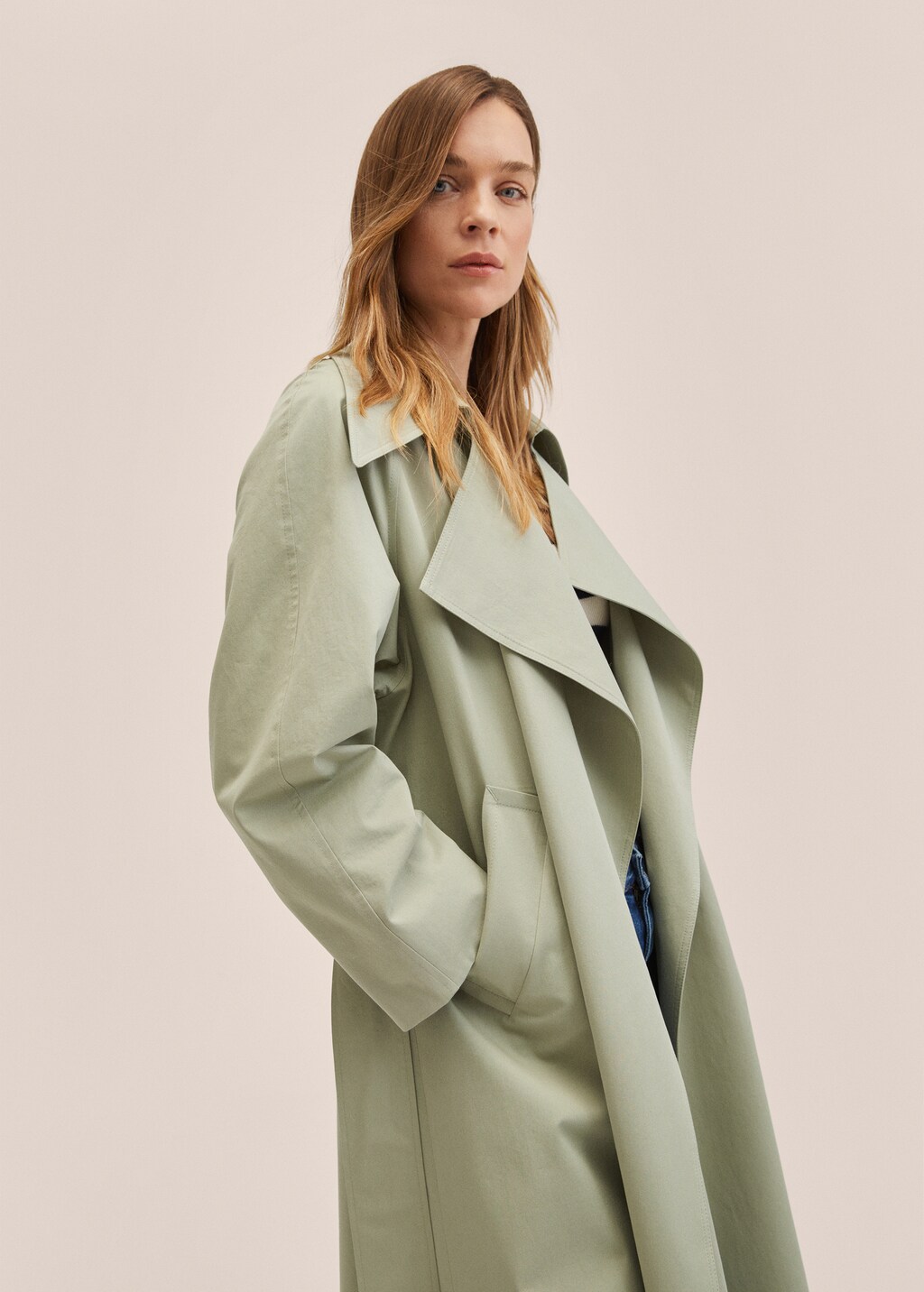 Oversize water-repellent trench coat - Women | MANGO China Oversize water-repellent trench coat - Women | MANGO China