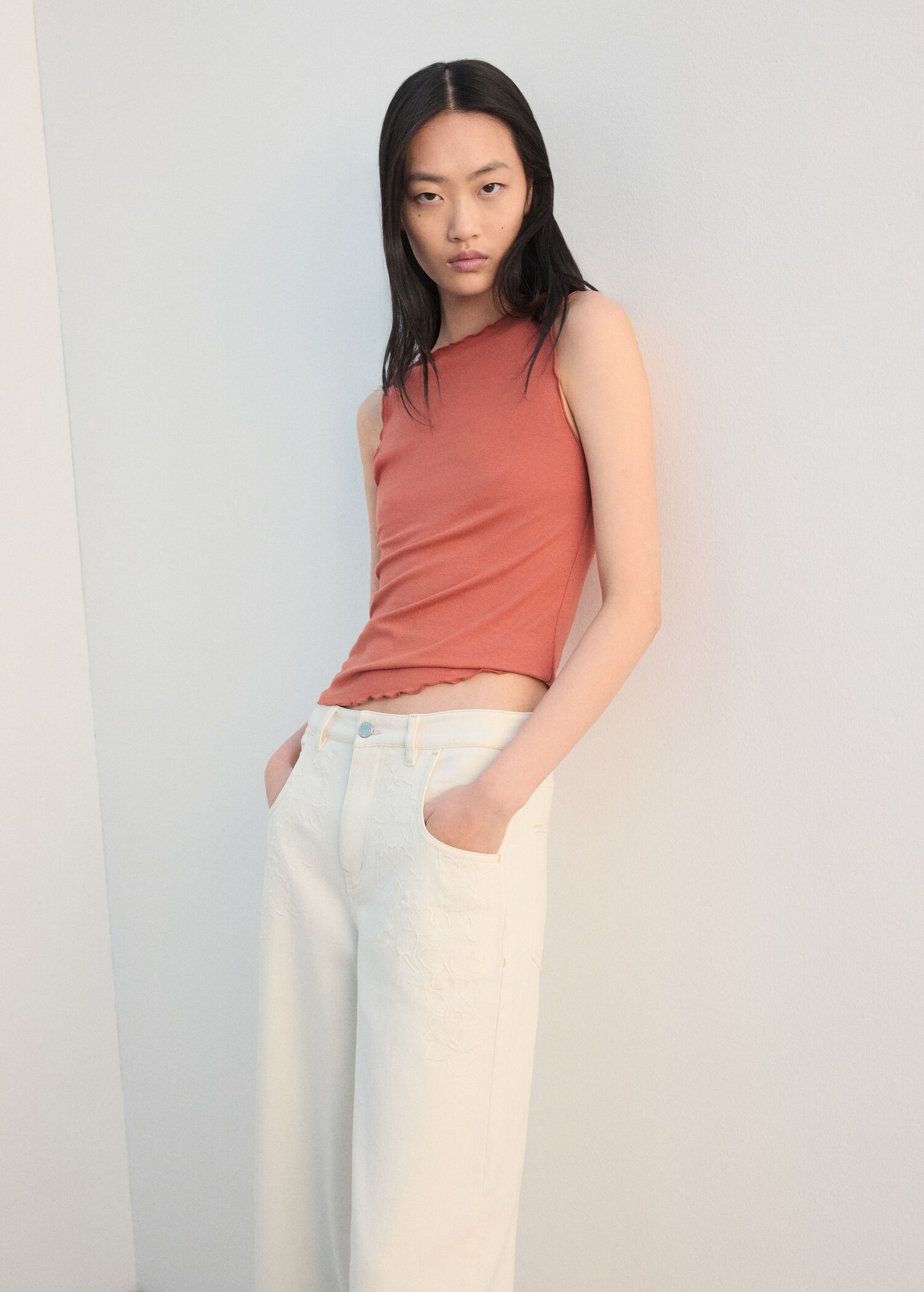 Scalloped hem top - Medium plane