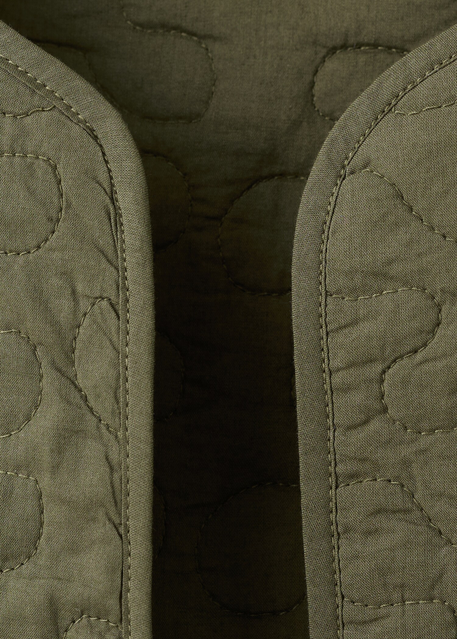 Veste matelassée brodée - Détail de l'article 8