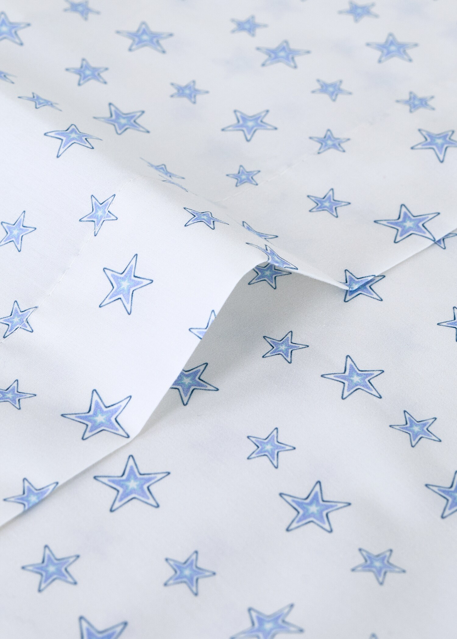 Cotton percale stars cot fitted sheet and pillow set - Details of the article 1