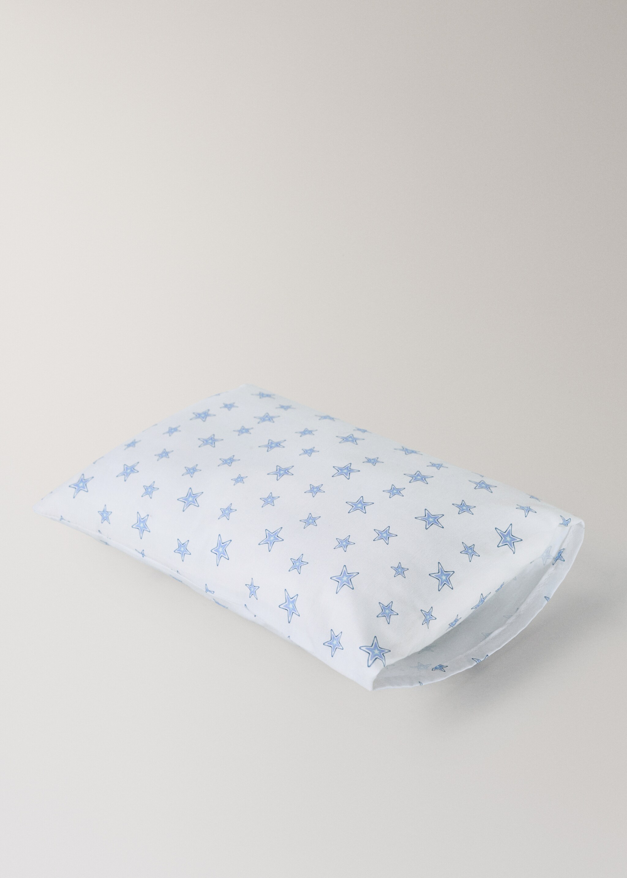 Cotton percale stars cot fitted sheet and pillow set - Details of the article 4, Blue. Ref: 27094061-00.