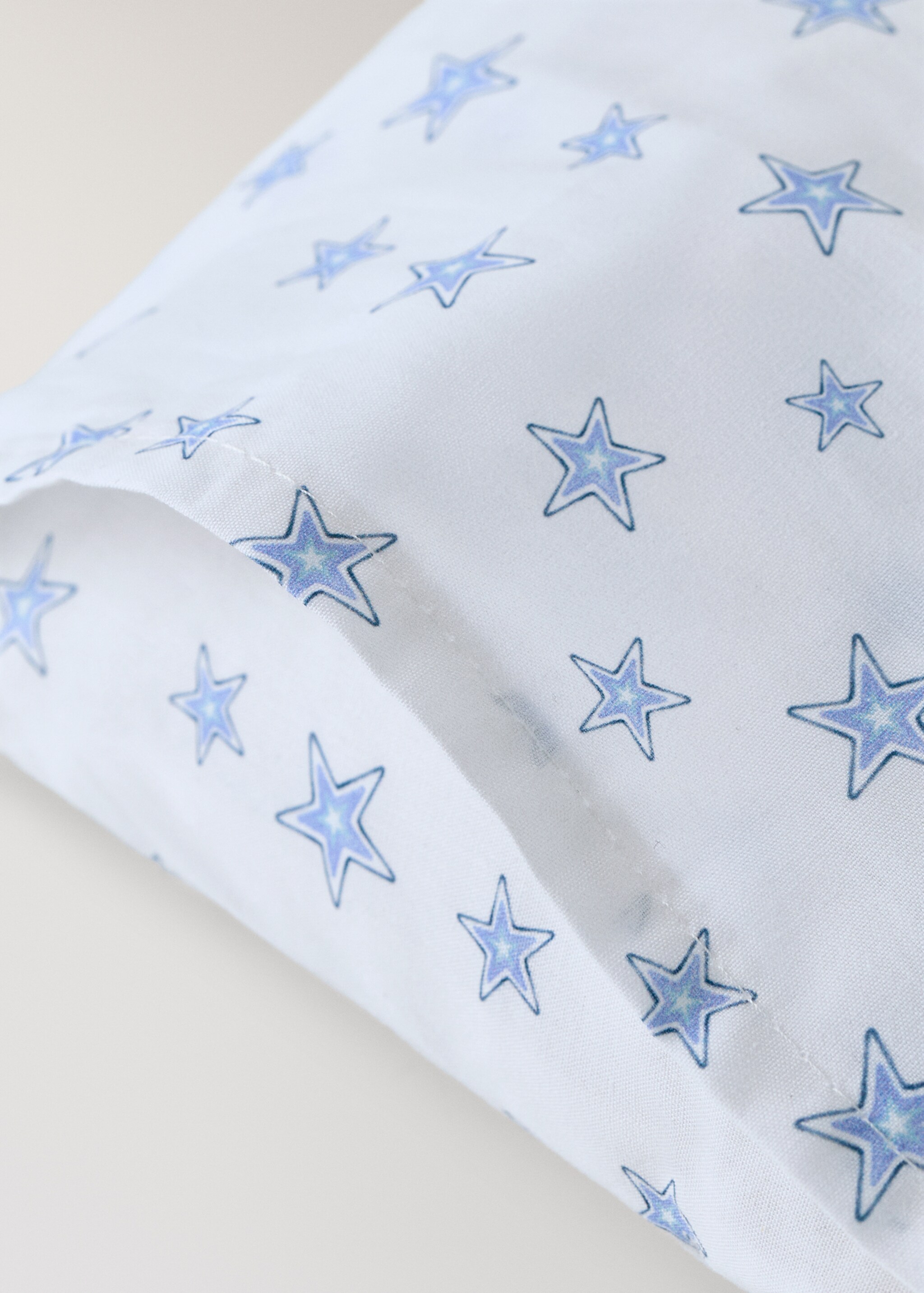 Cotton percale stars cot fitted sheet and pillow set - Details of the article 5, Blue. Ref: 27094061-00.