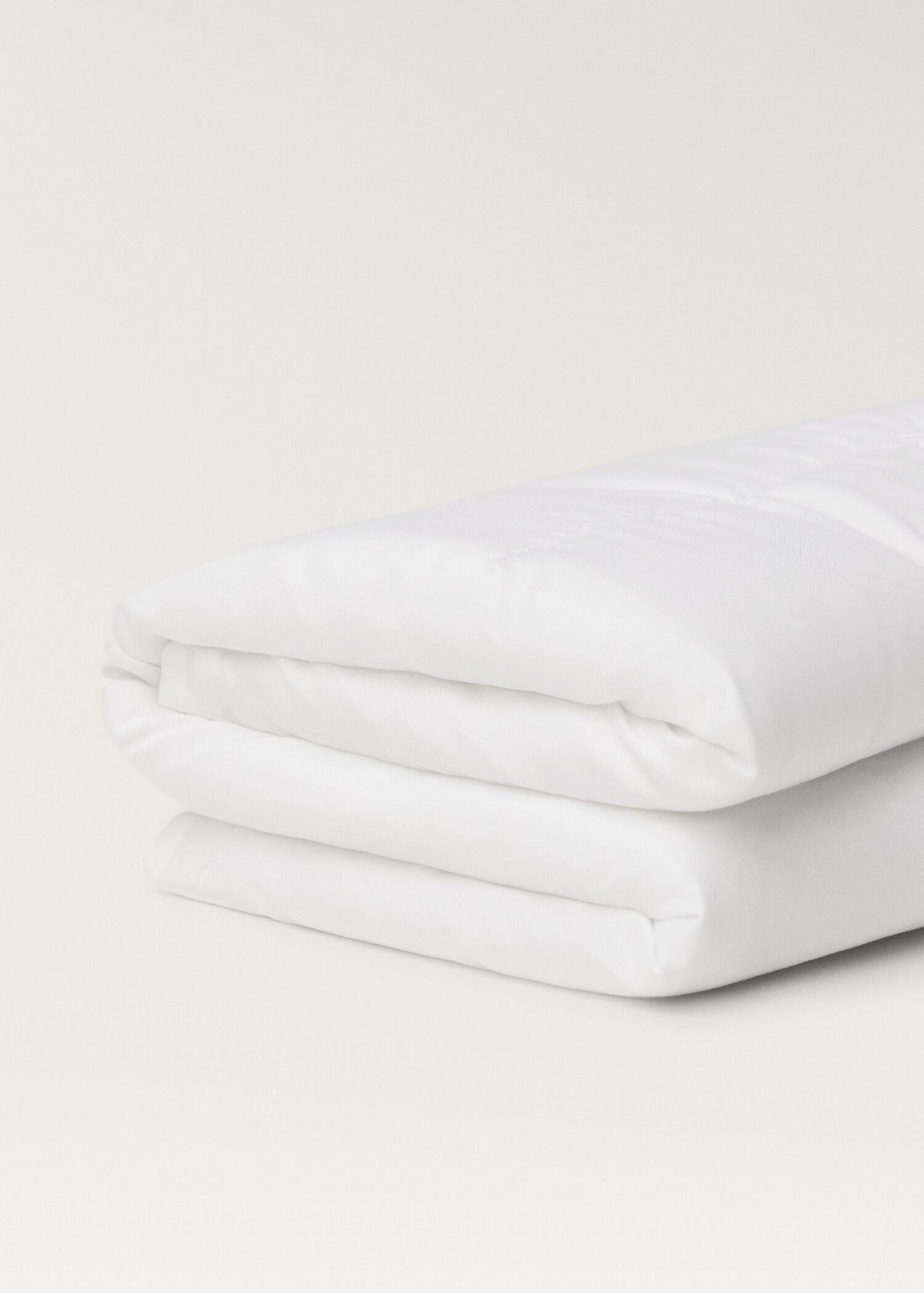 125gr/m2 100x120 cm microfibre duvet filling - Details of the article 3