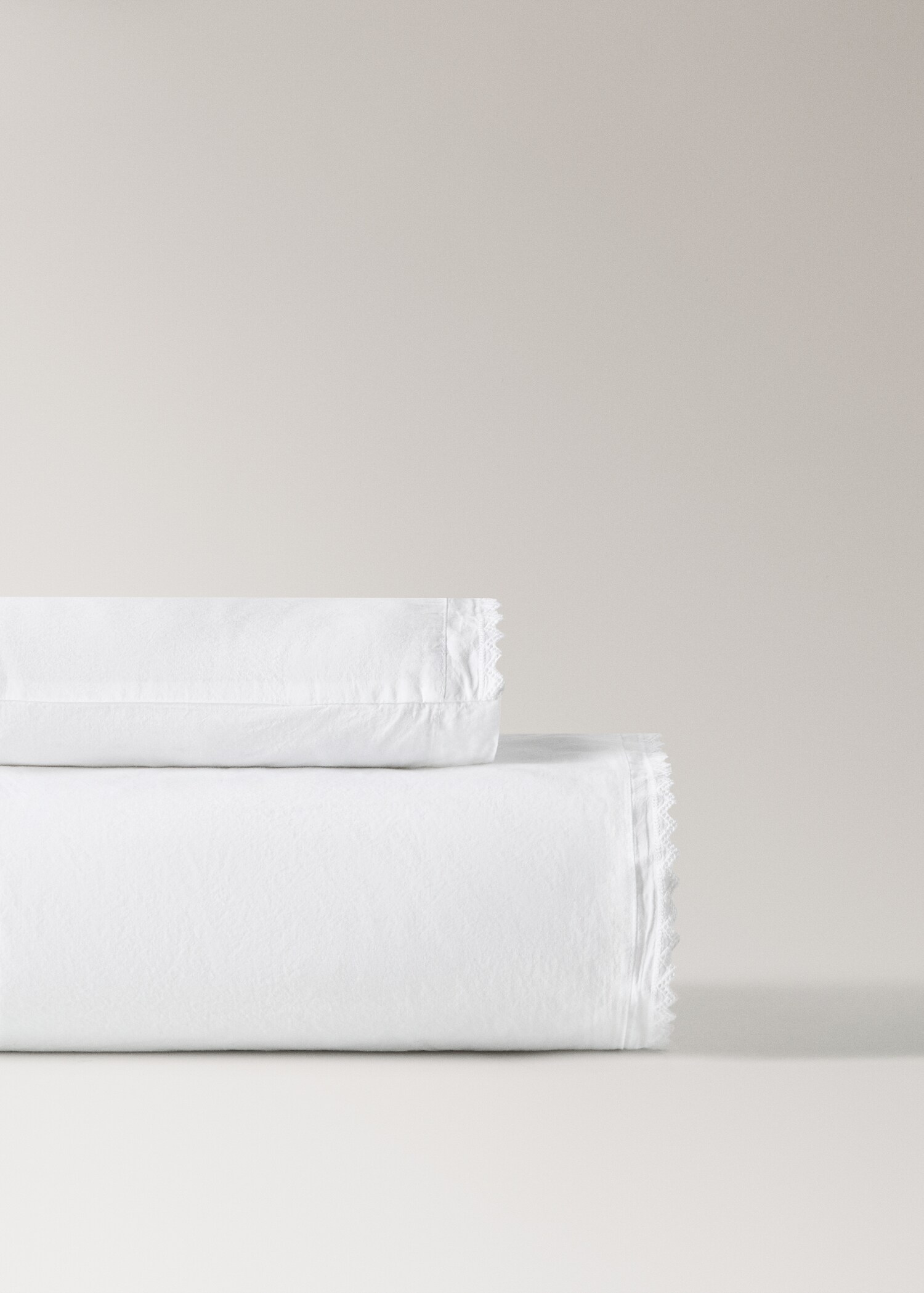 Set van bovenlaken en kussensloop voor wieg van garment-washed perkal - Detail van het artikel 5