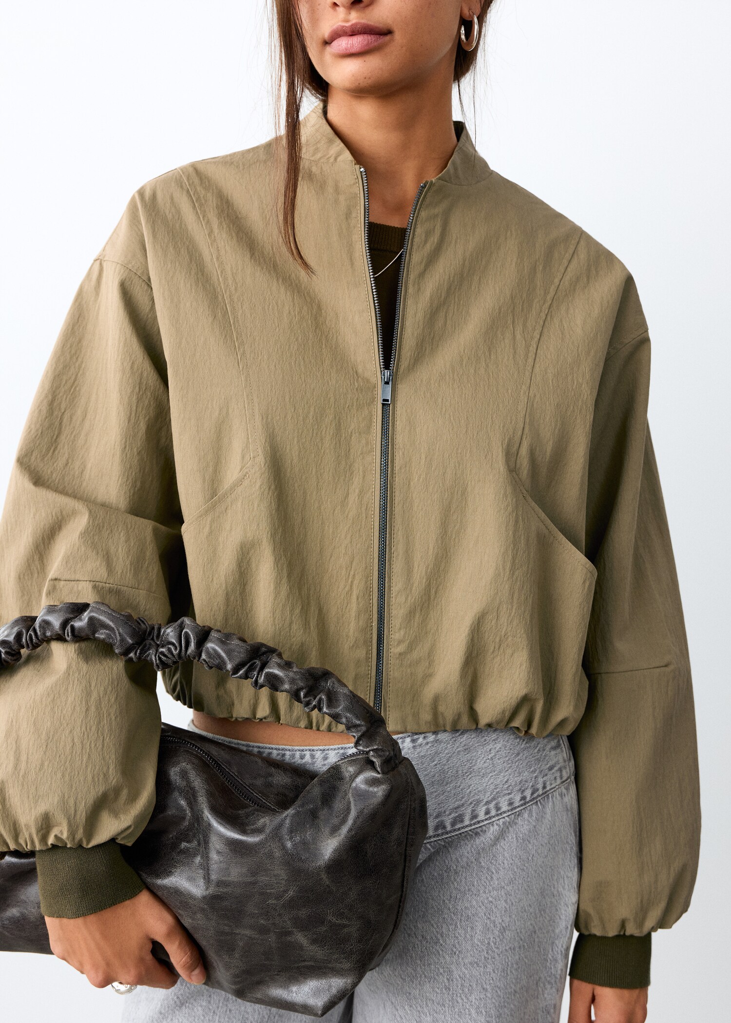 Bomber jacket - Details of the article 6