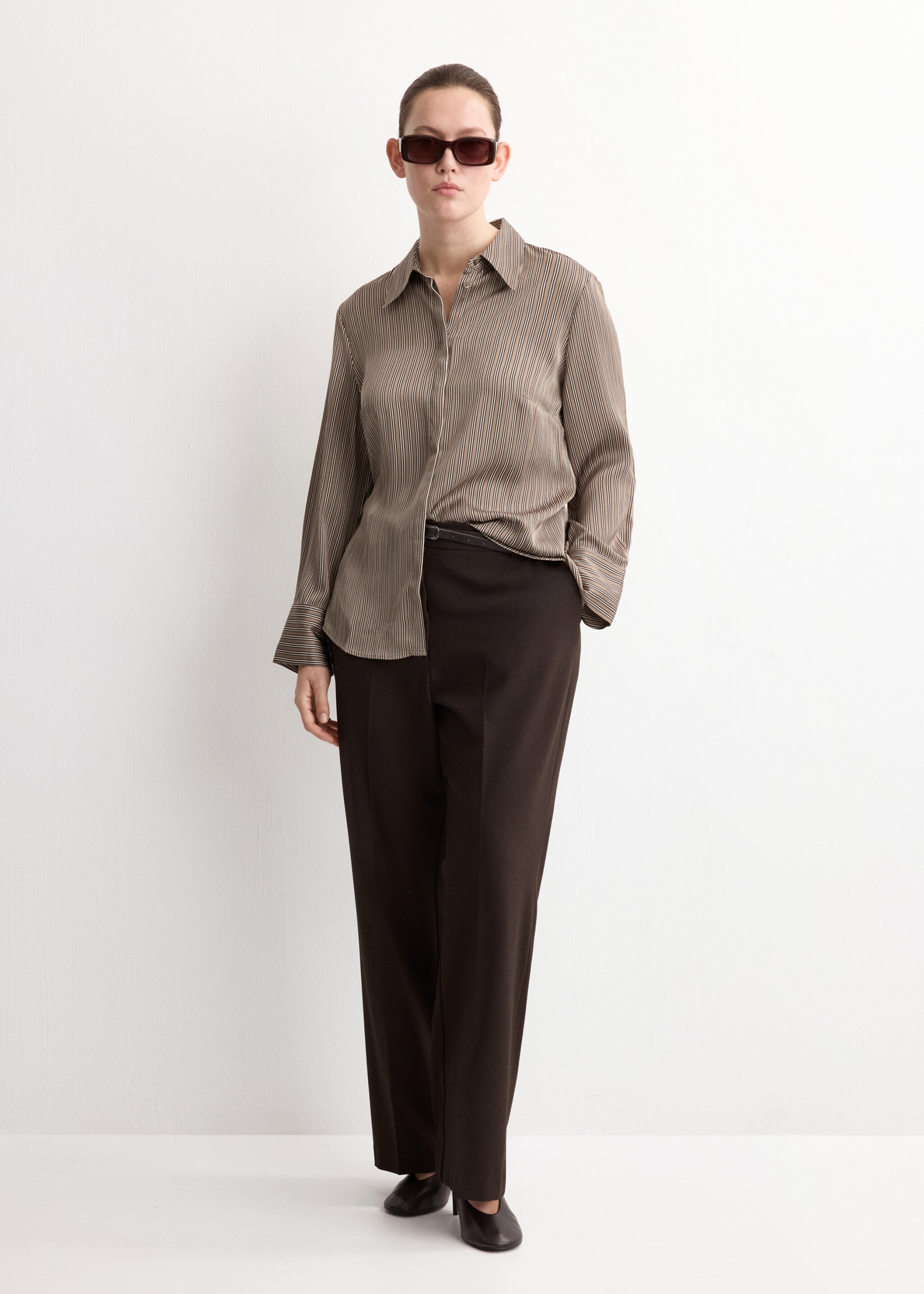 قميص مخطط من الساتان - تفاصيل المنتج 3, بني متوسط. Ref: 27094072-00.