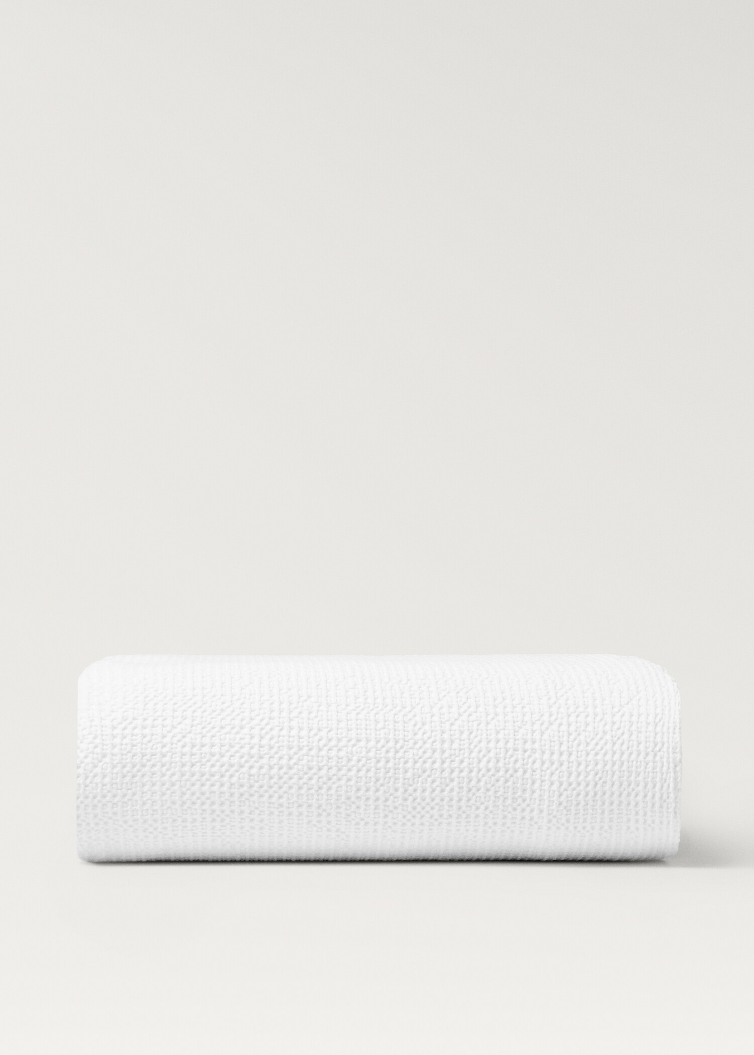 Waffle-cotton garment-dyed bedspread for cot - Article without model