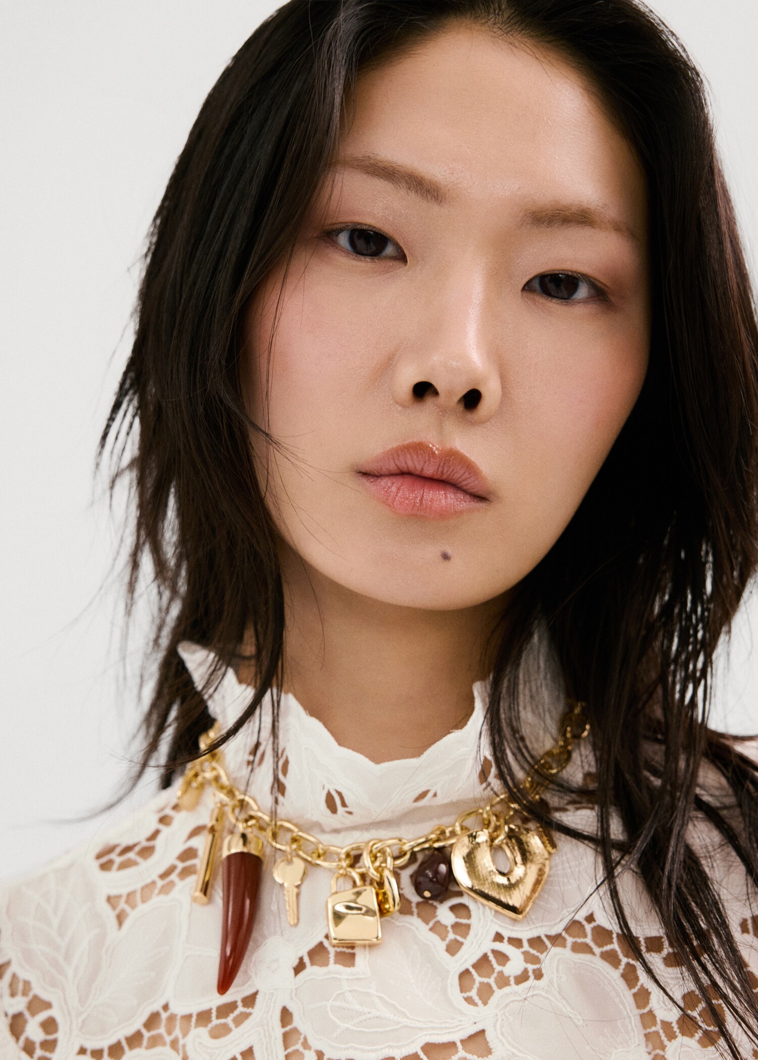 Floral embroidery blouse - Details of the article 2