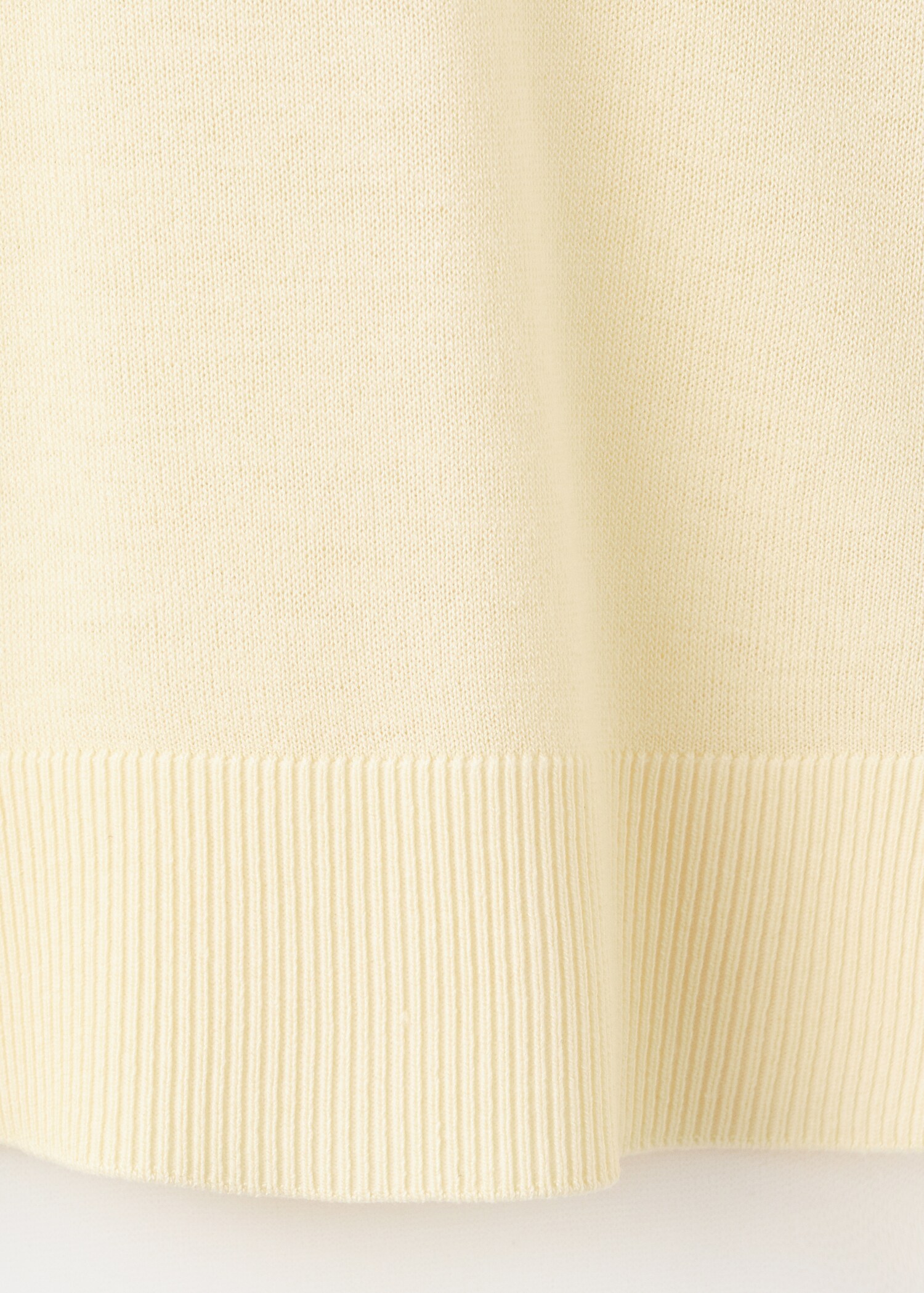 Pull-over maille col en V - Détail de l'article 0