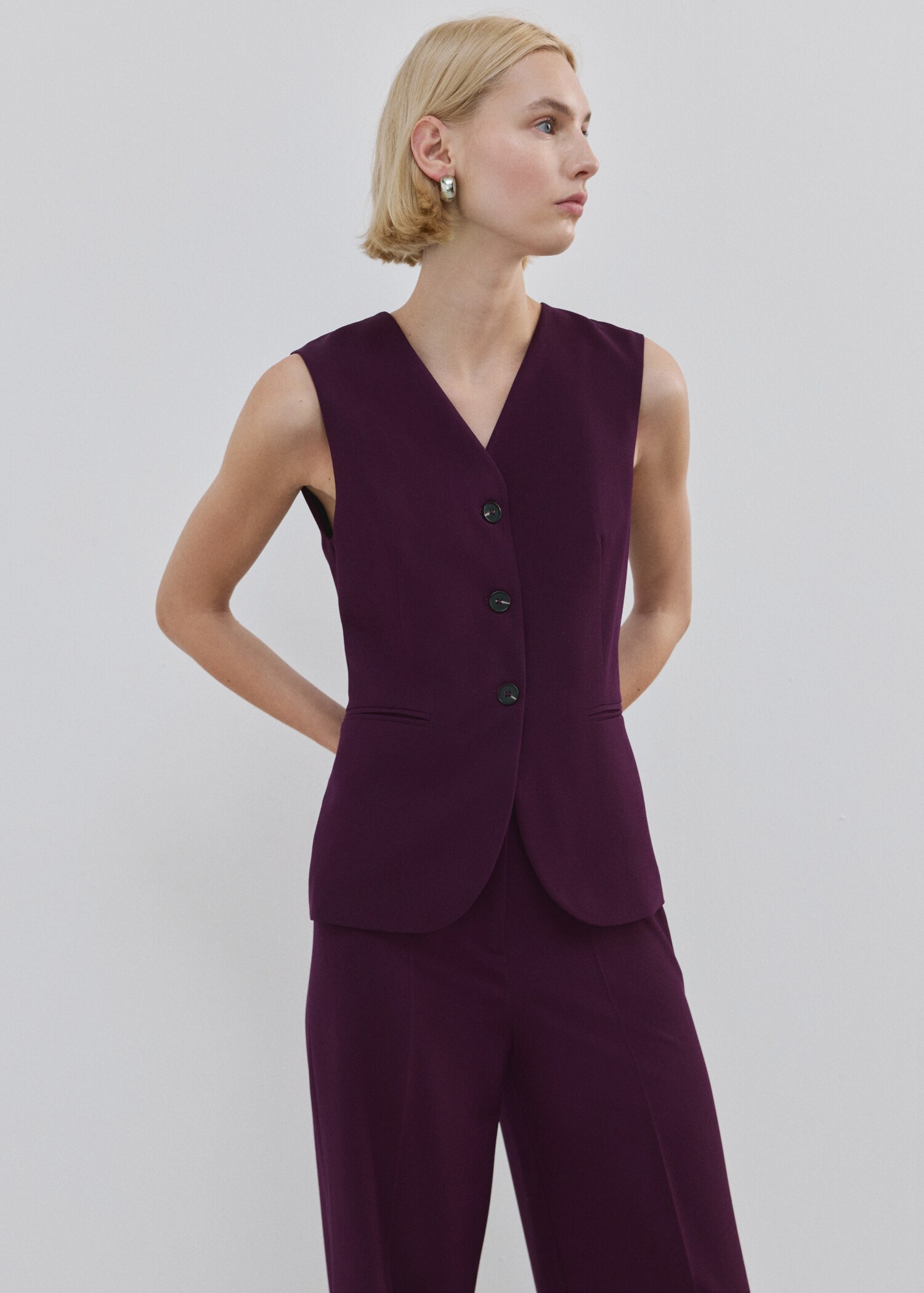 Long suit-style jumpsuit - Medium plane