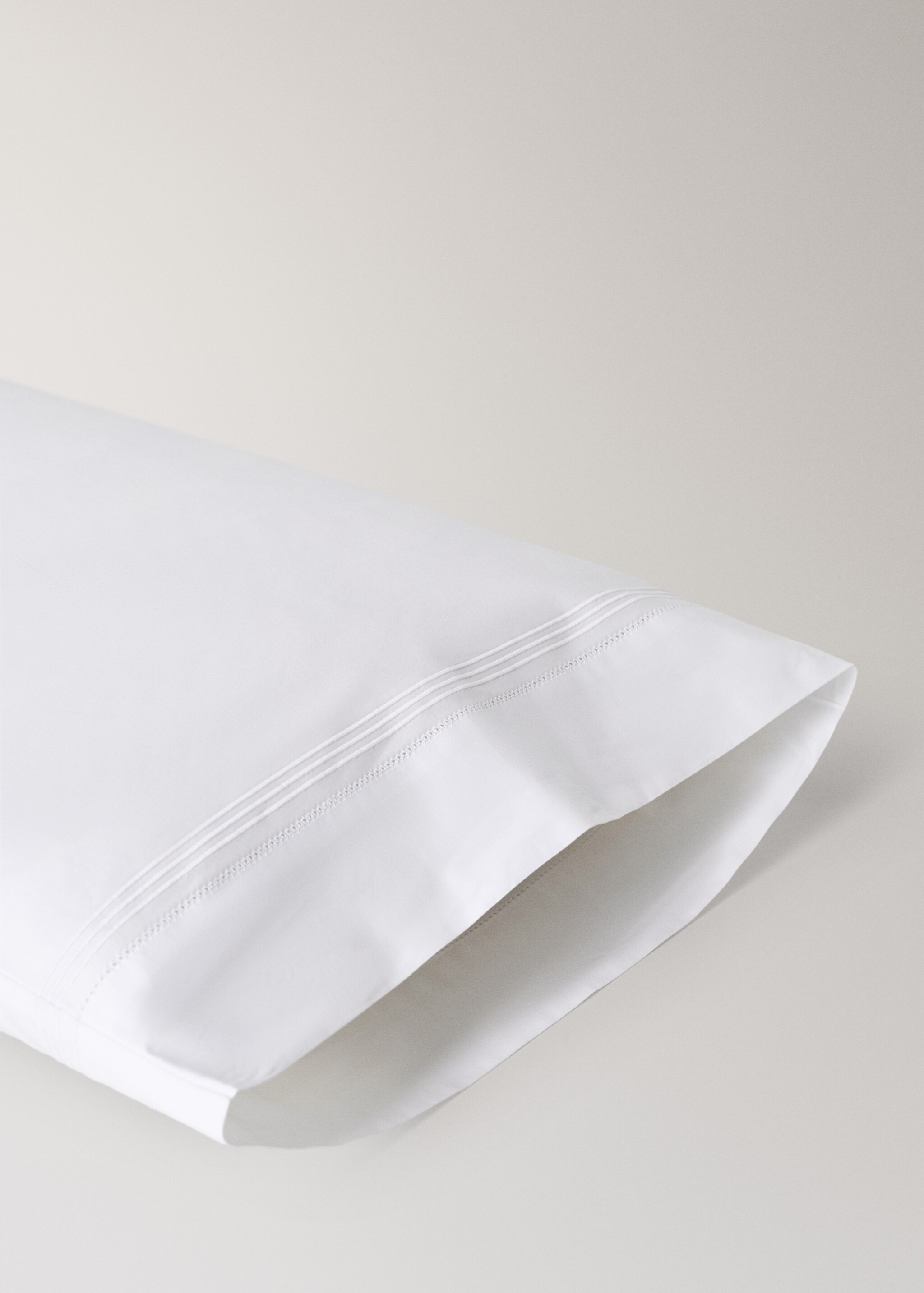 Μαξιλαροθήκη βαμβάκι περκάλι αζούρ 50x75εκ - Λεπτομέρεια του προϊόντος 1, Λευκό. Ref: 27094093-00.