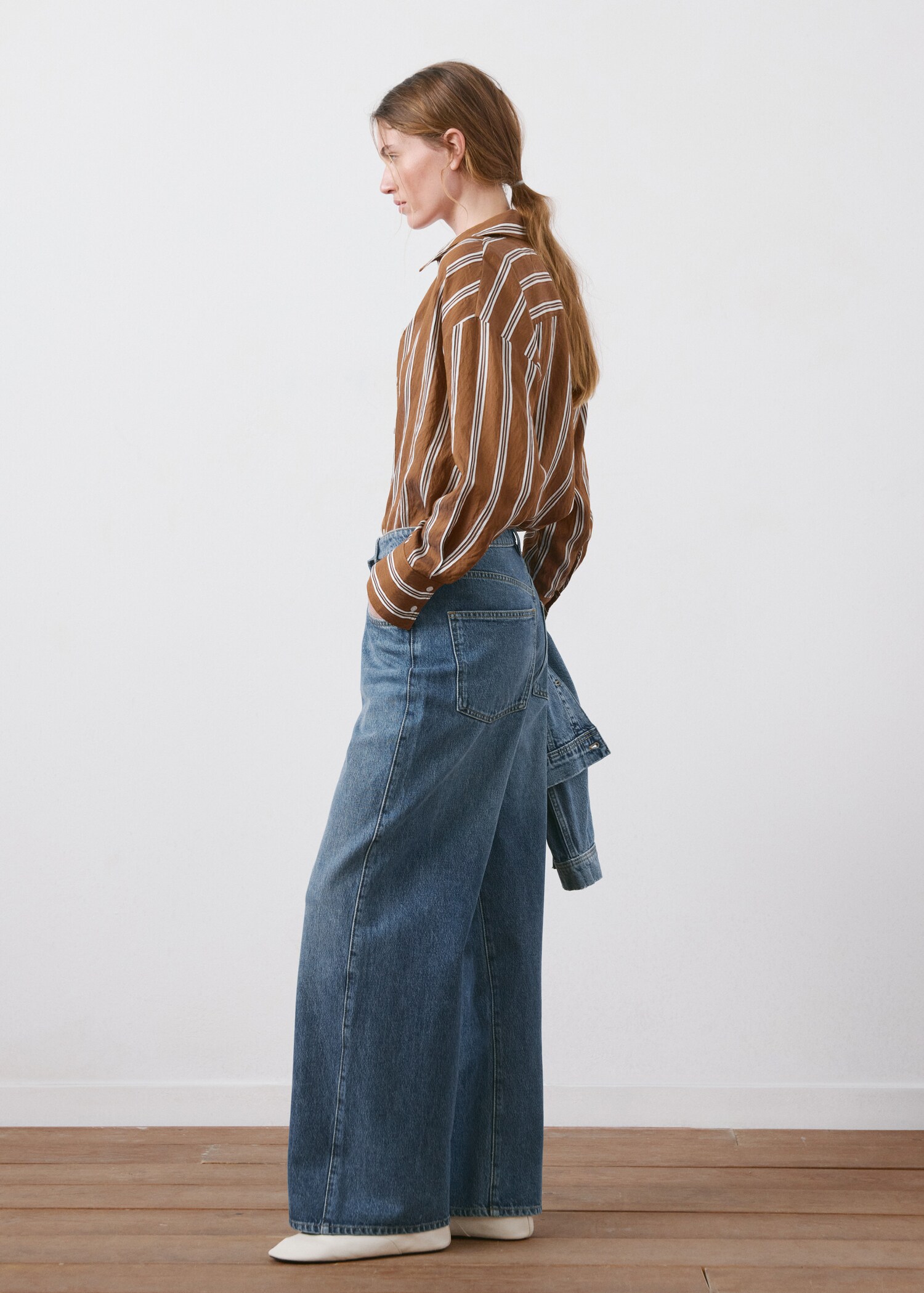 Mid-rise balloon jeans - Details of the article 2