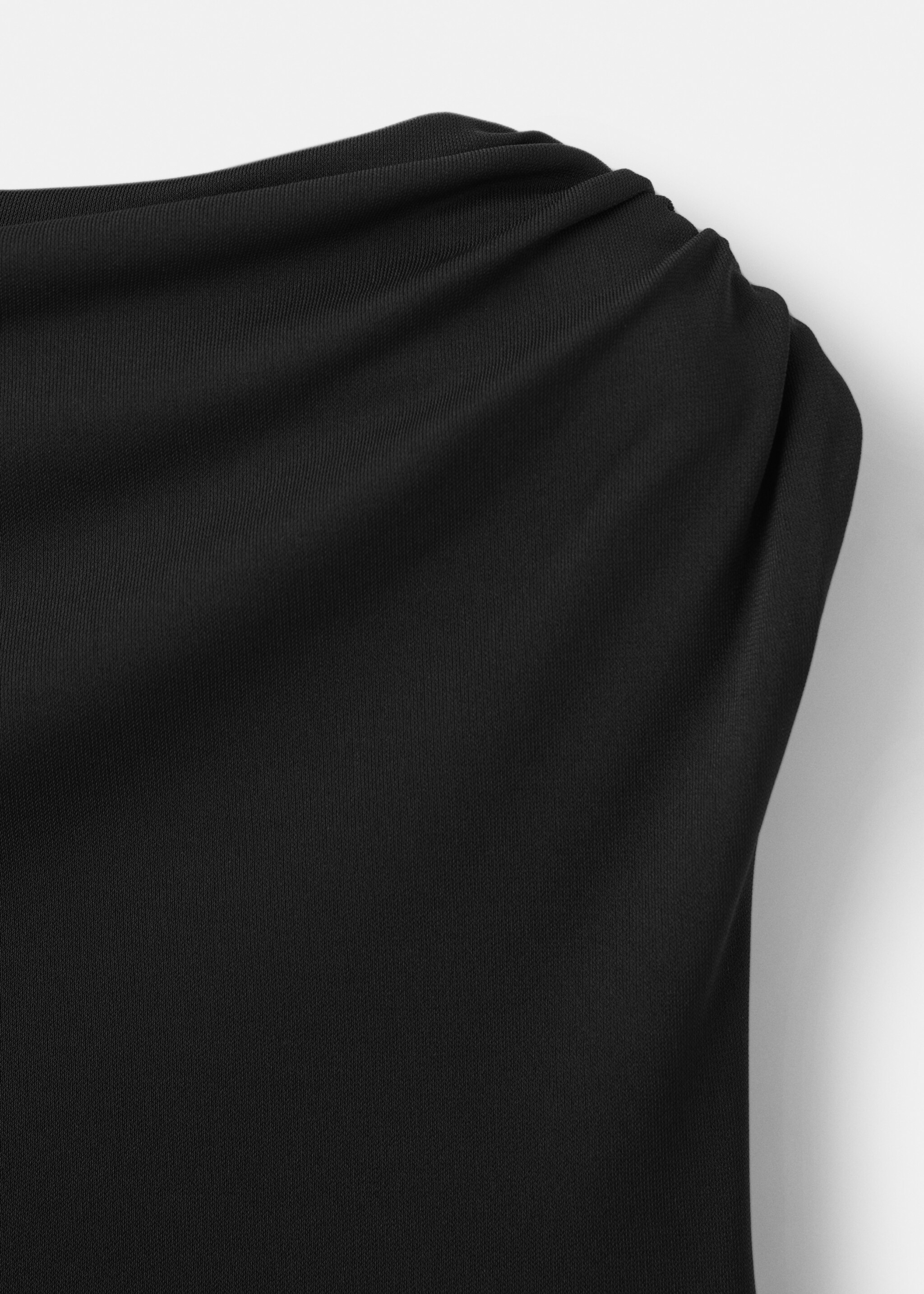 Asymmetrisk A-linjeformad klänning - Detaljer om artikeln 8, Svart. Ref: 27094099-00.