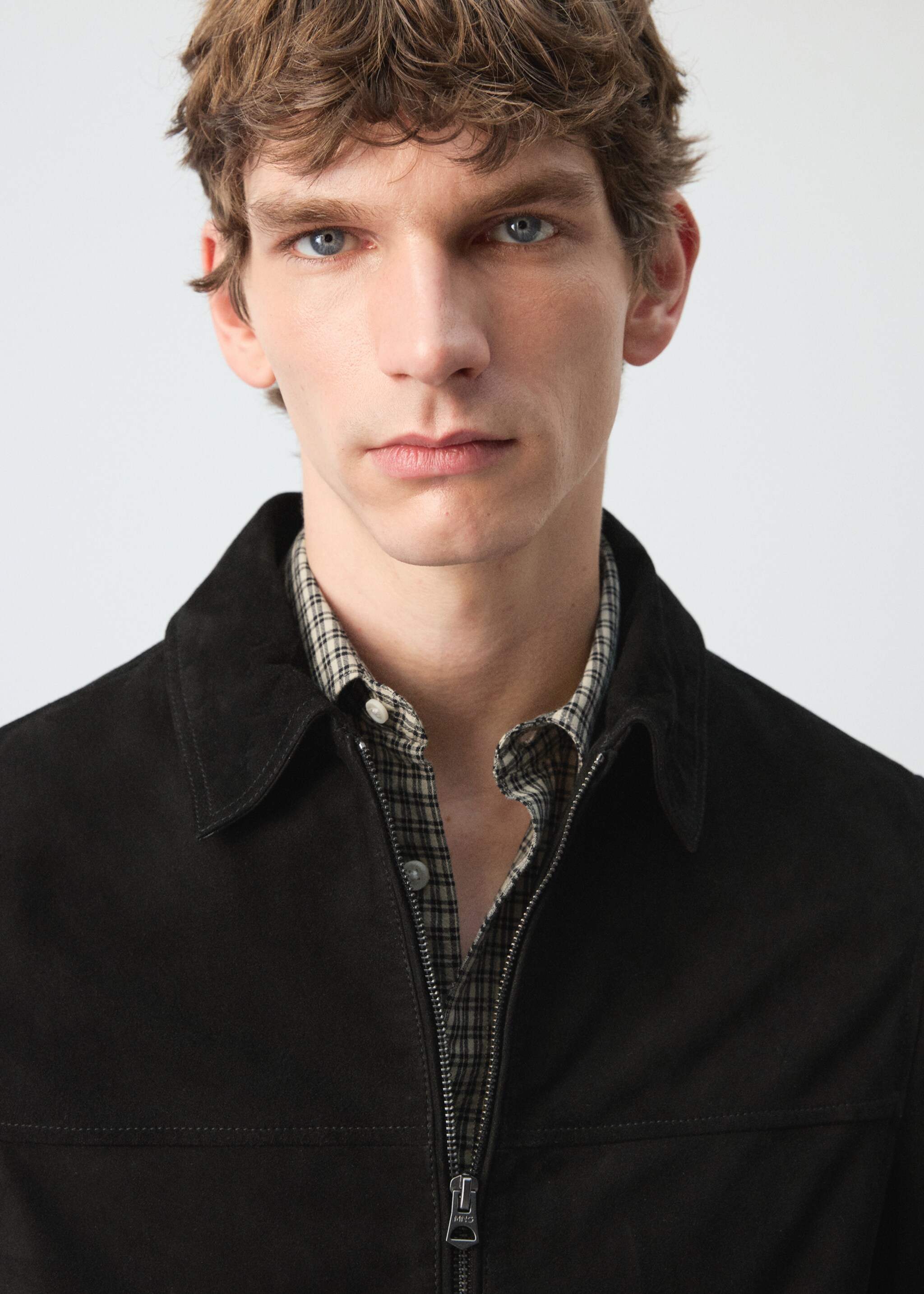 Suede leather jacket with zipper fastening - Details of the article 1, Black. Ref: 27094405-00.