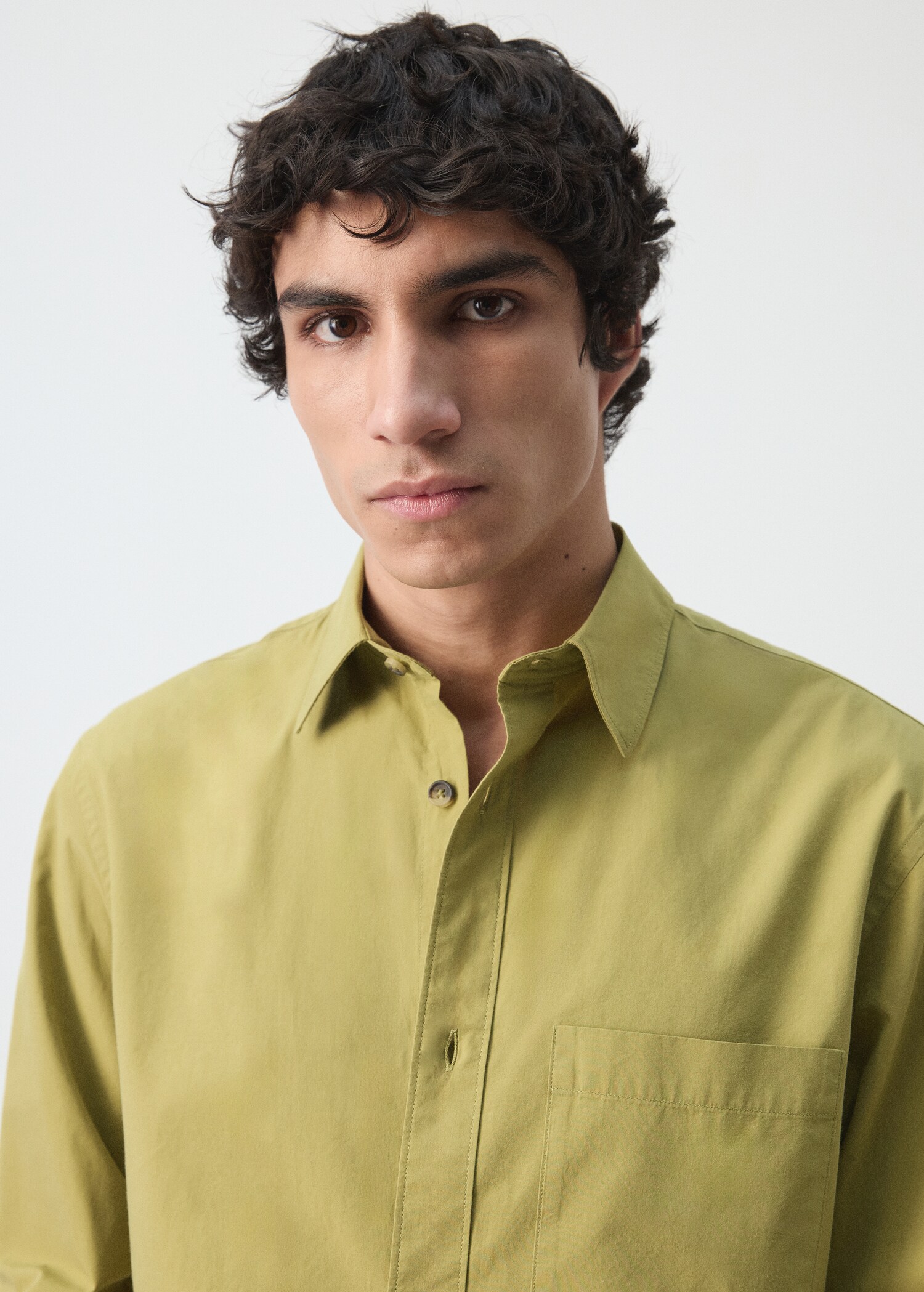 100% cotton relaxed-fit shirt - Details of the article 1