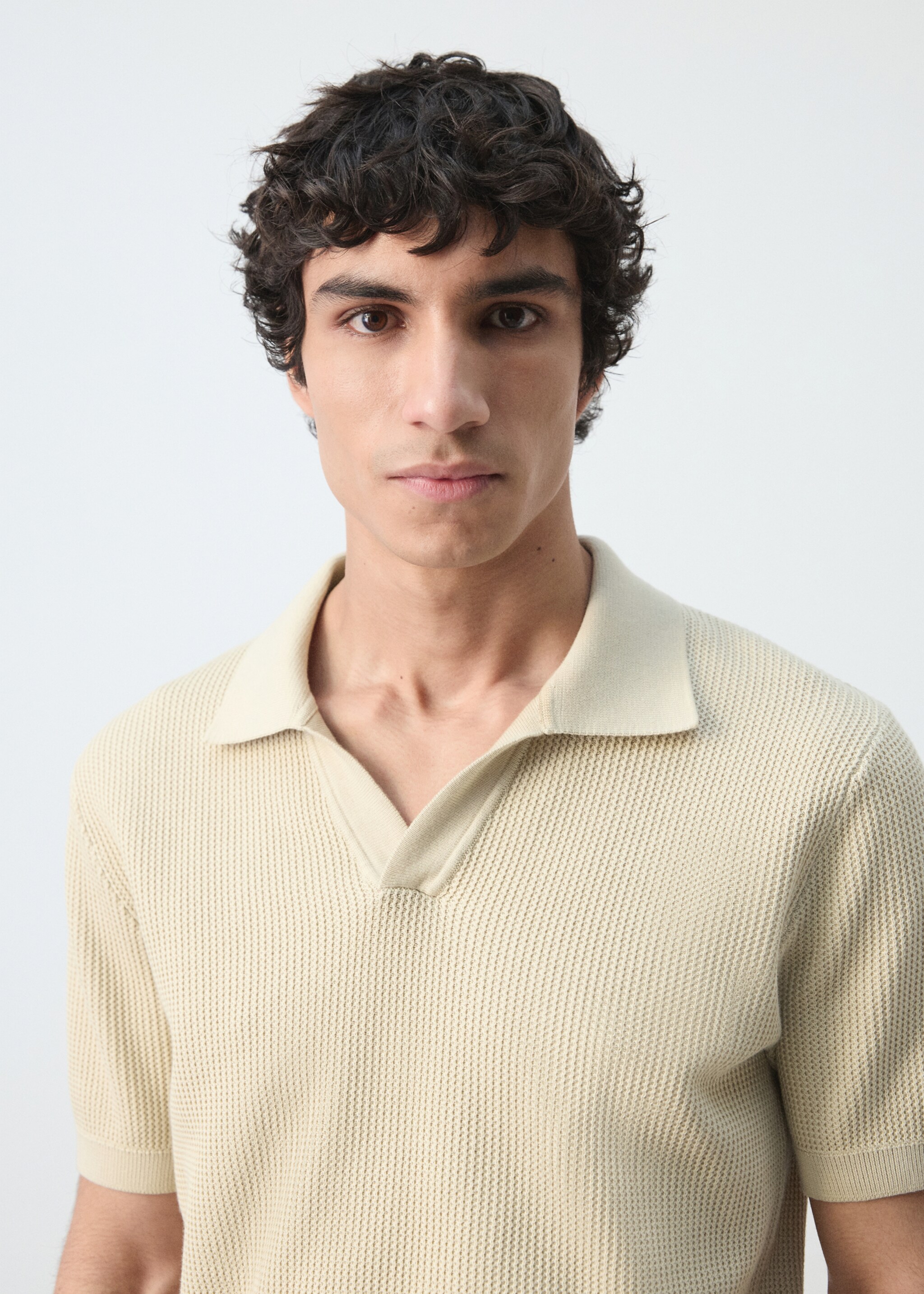 100% cotton knitted polo structure - Details of the article 1, Sand. Ref: 27094425-00.