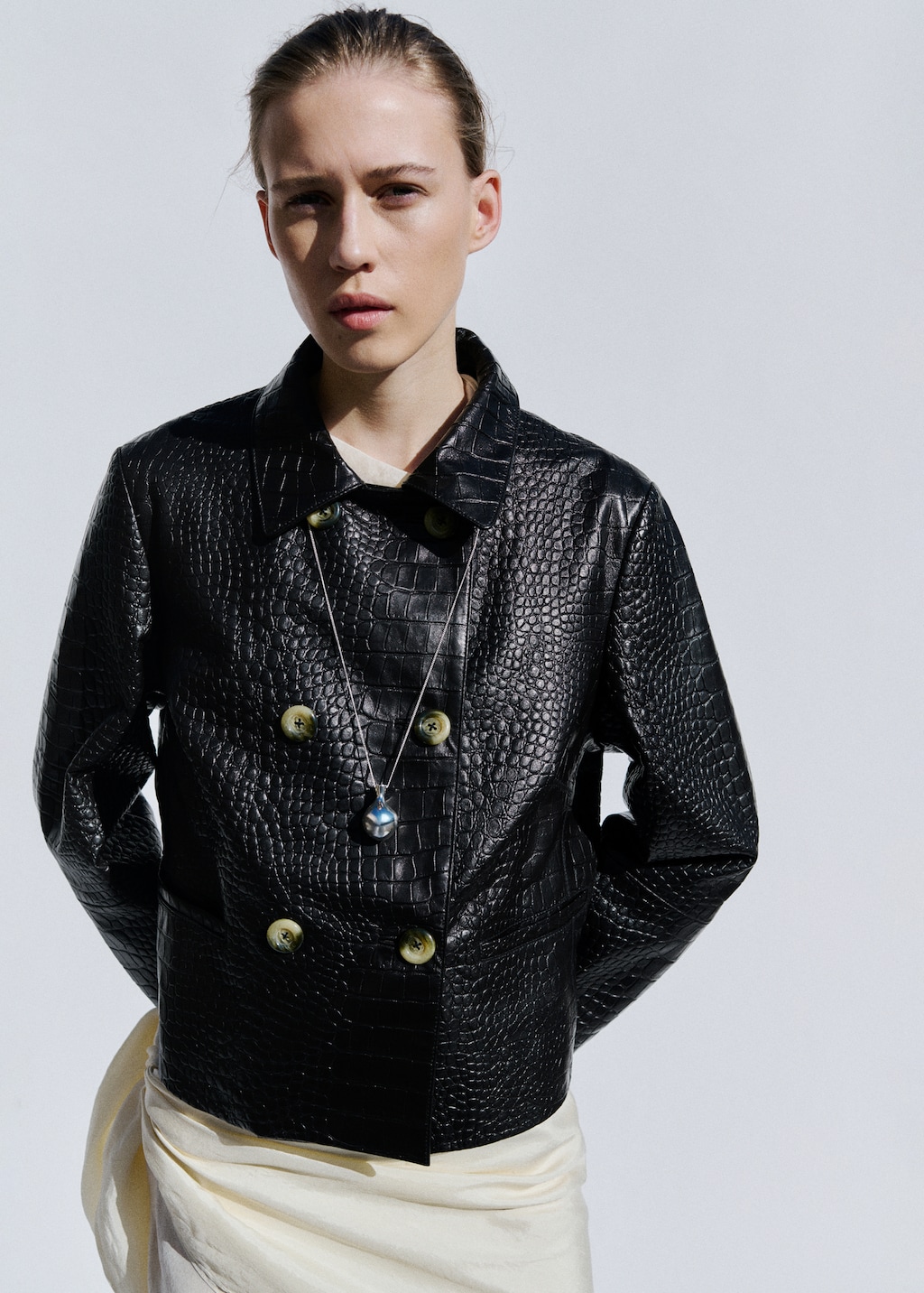 Double-breasted leather jacket - image 4