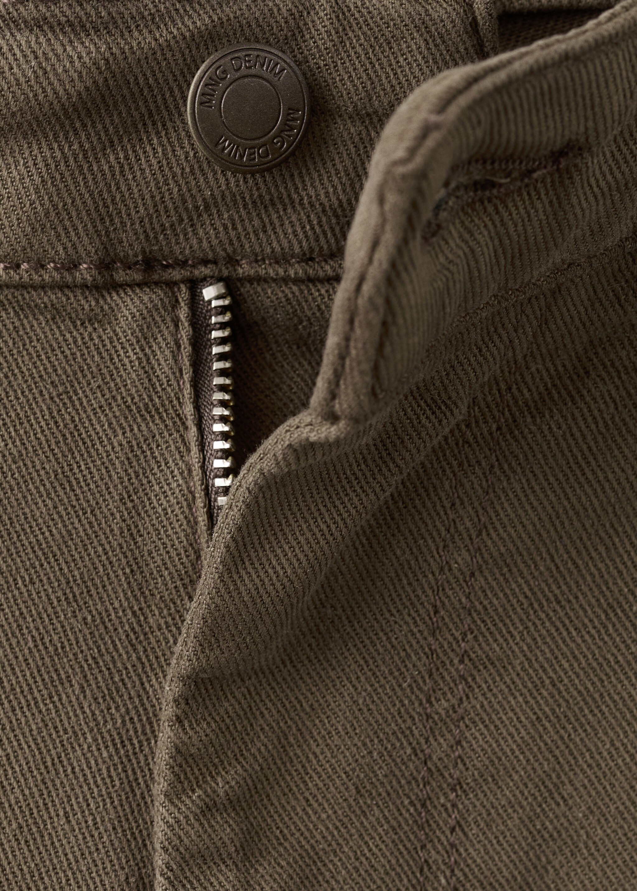 Τζιν Patrick slim fit Ultra Soft Touch - Λεπτομέρεια του προϊόντος 8, Χακί. Ref: 27094437-00.