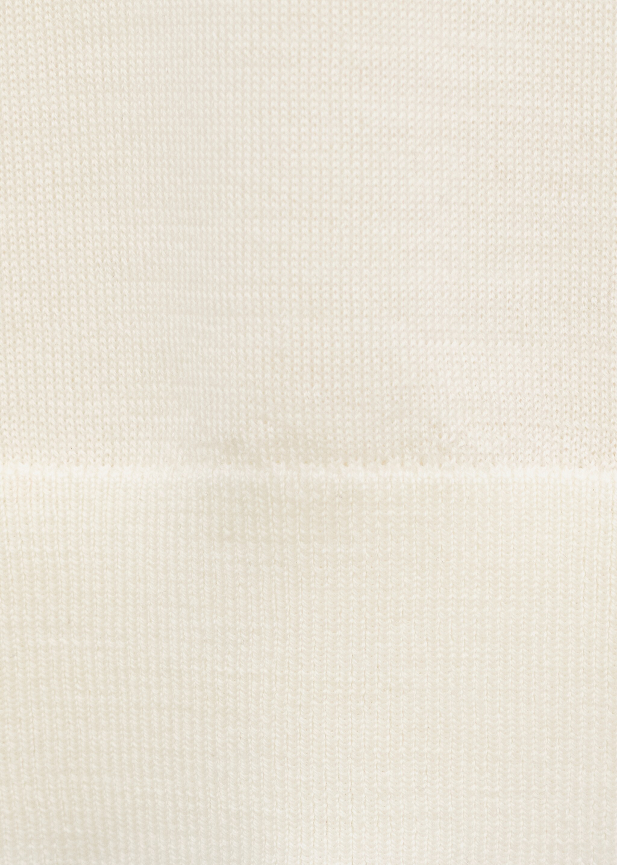 100% wool round-neck sweater - Details of the article 0, Ecru. Ref: 27094439-00.