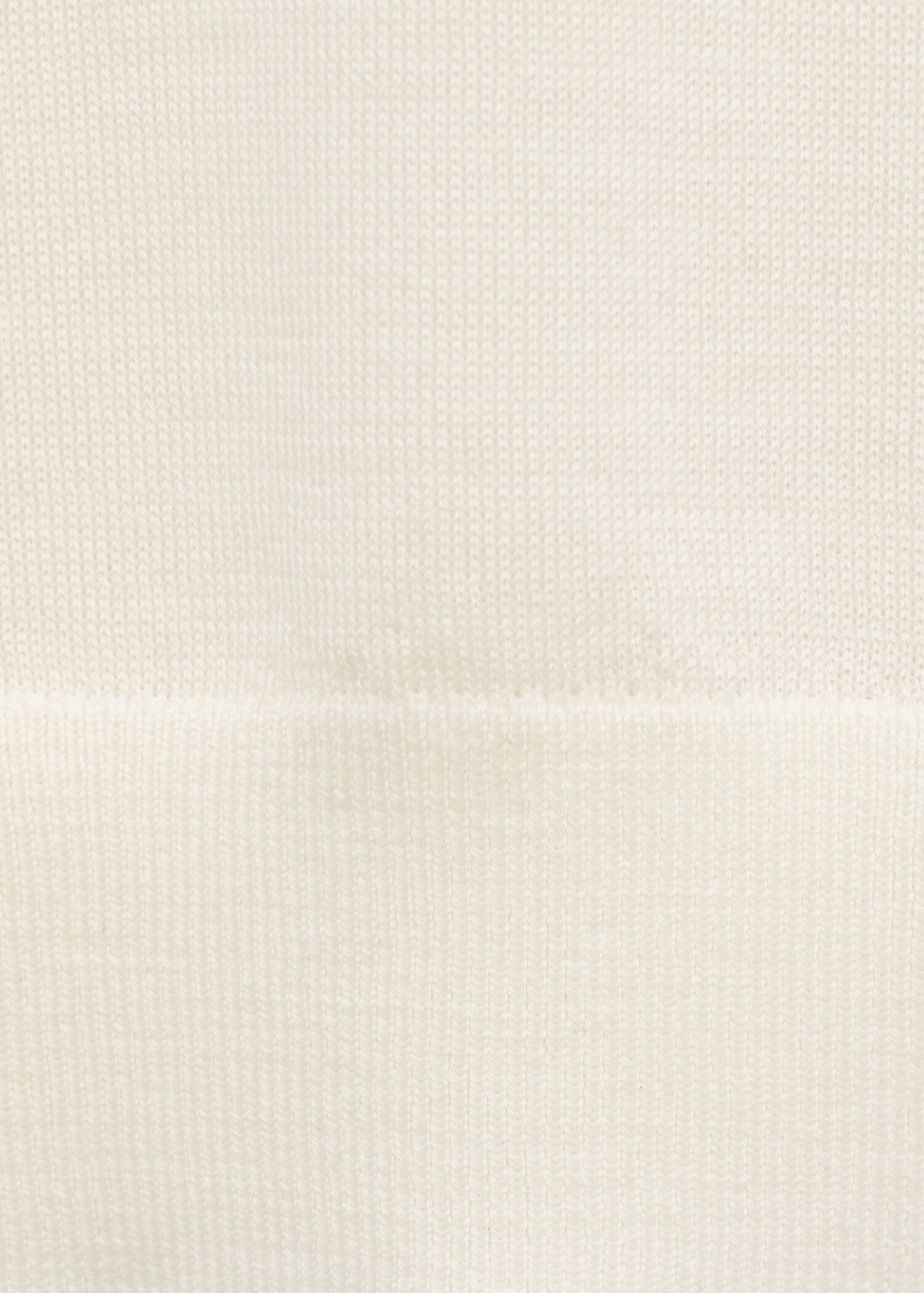 100% wool round-neck sweater - Details of the article 0