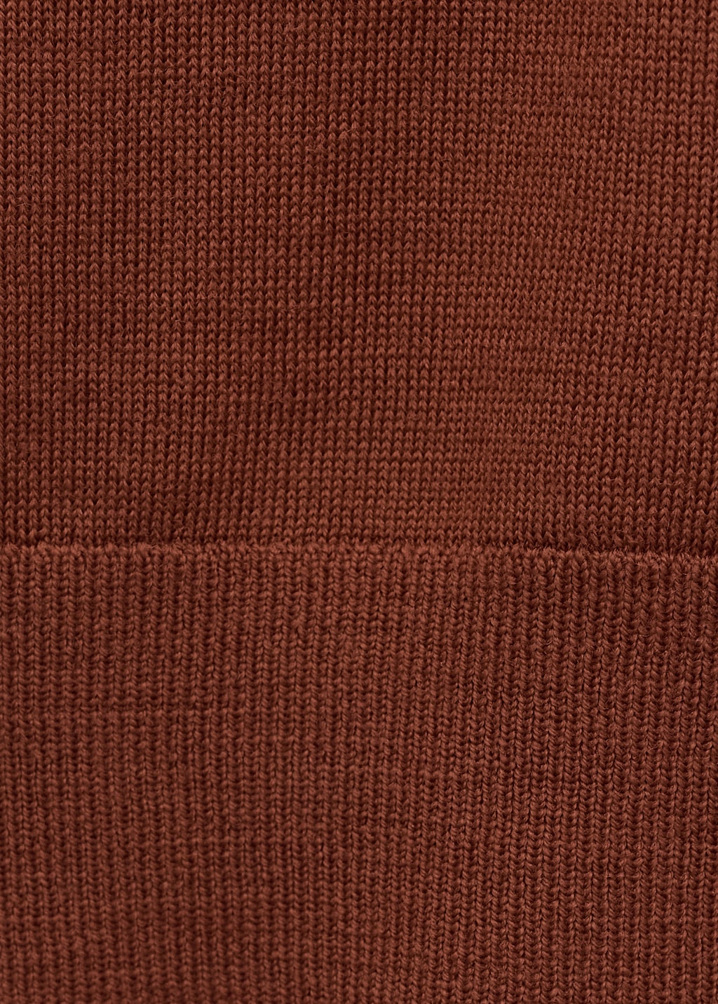 100% wool round-neck sweater - image 4